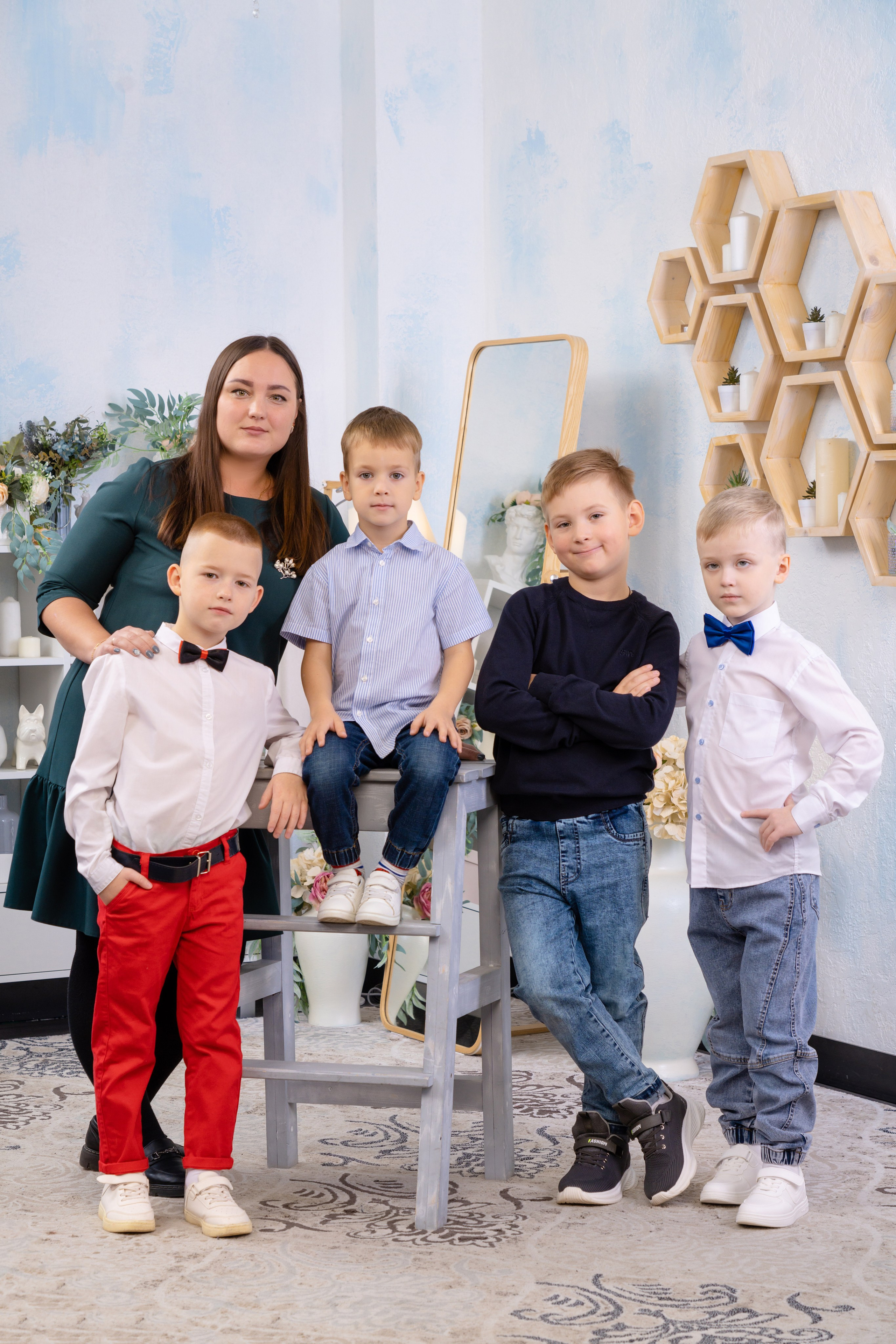 Студийные фотографии. Выпускные альбомы от Мамаевых, город Киров