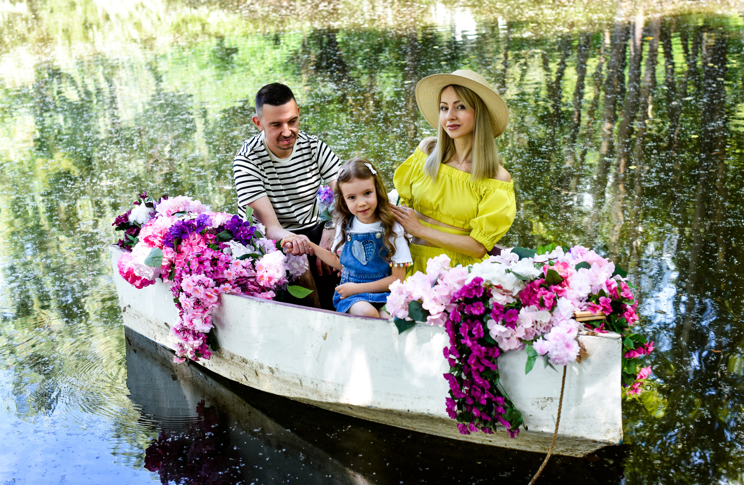 Семья Лаши, Яны и Лии