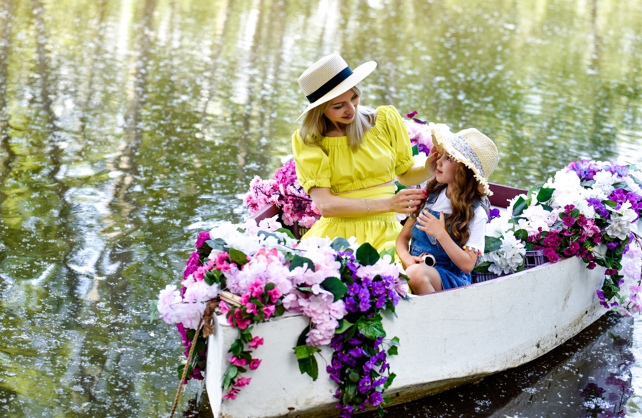 Семья Лаши, Яны и Лии