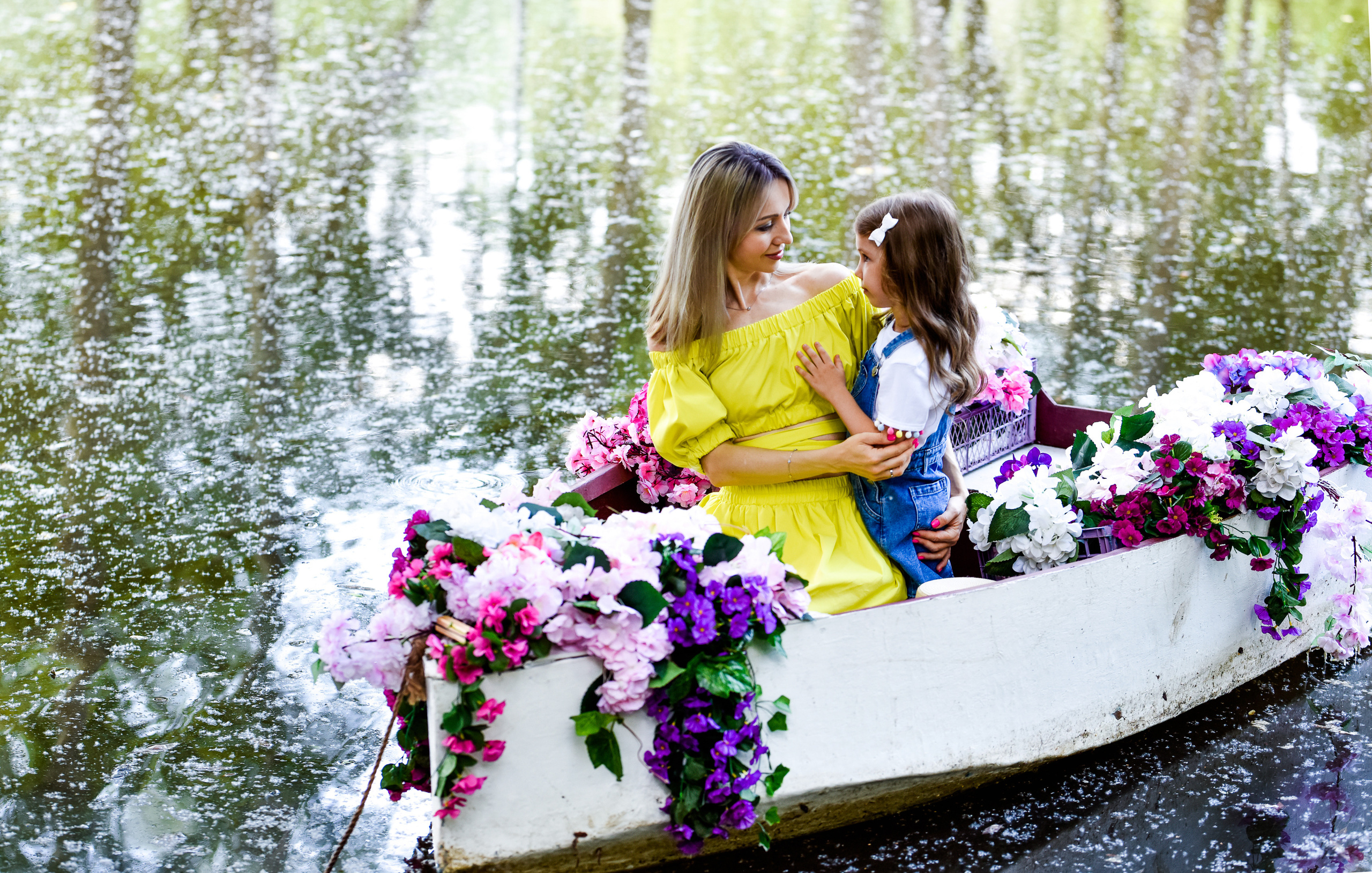 Семья Лаши, Яны и Лии