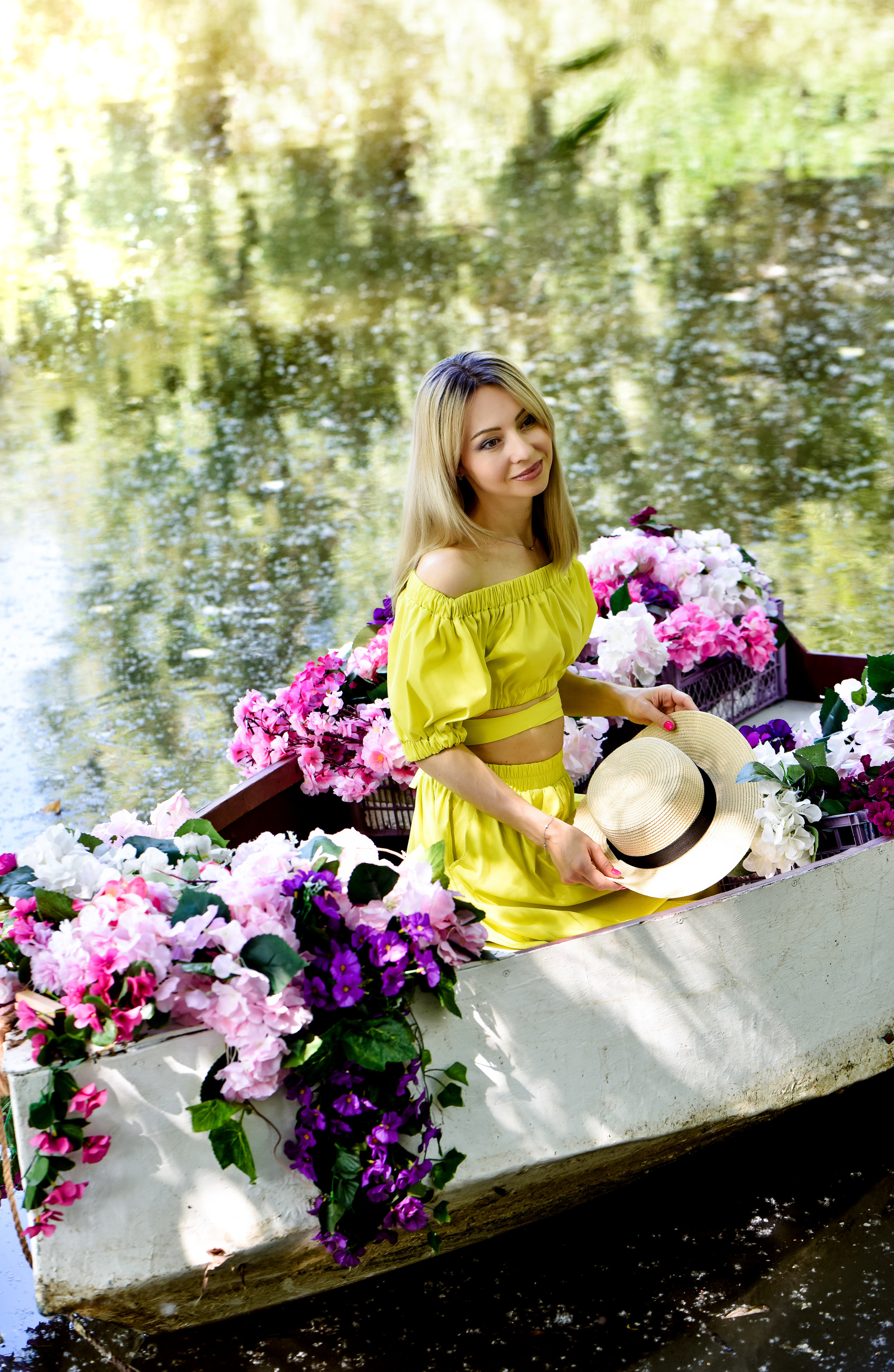 Семья Лаши, Яны и Лии