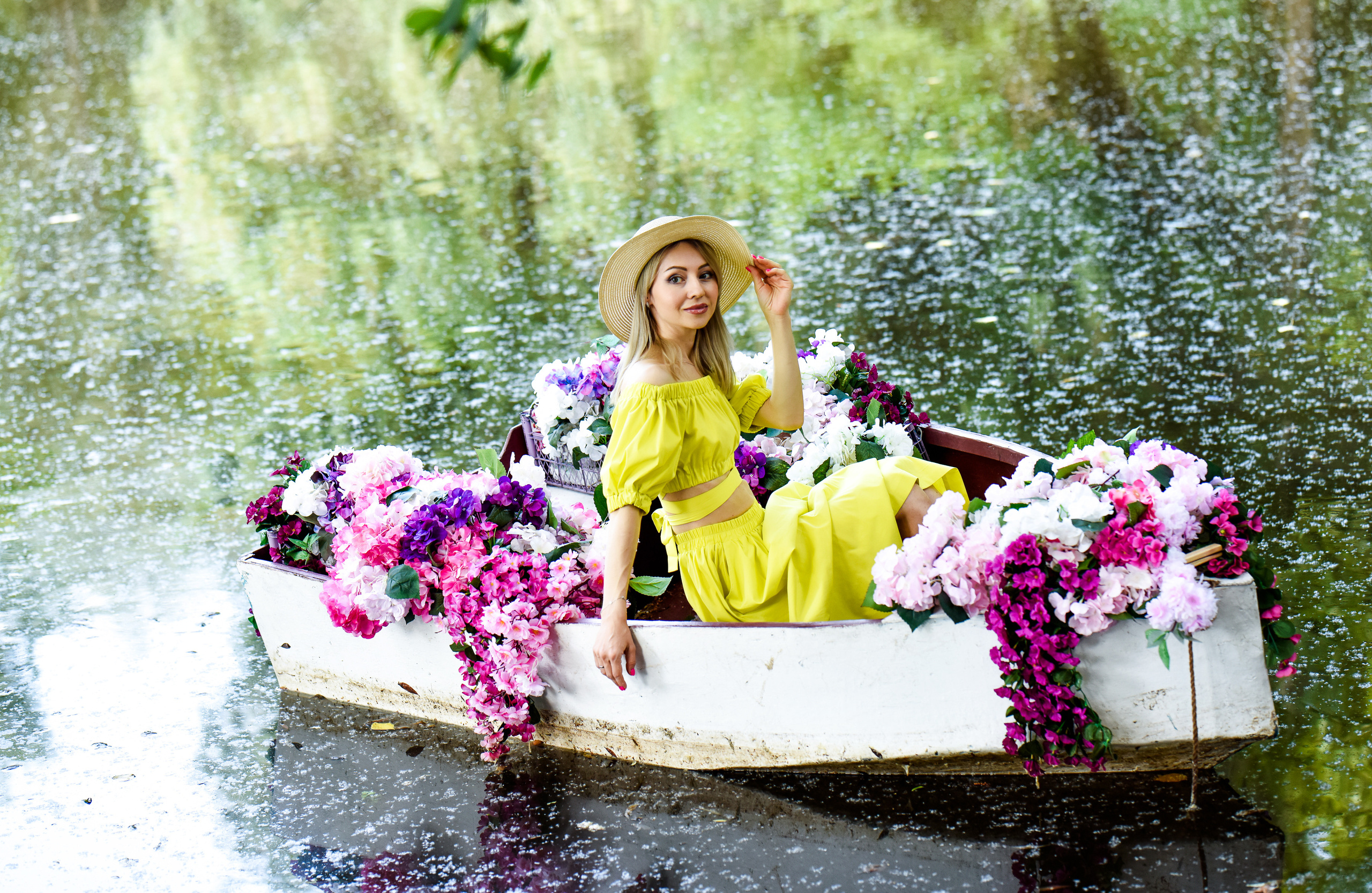 Семья Лаши, Яны и Лии