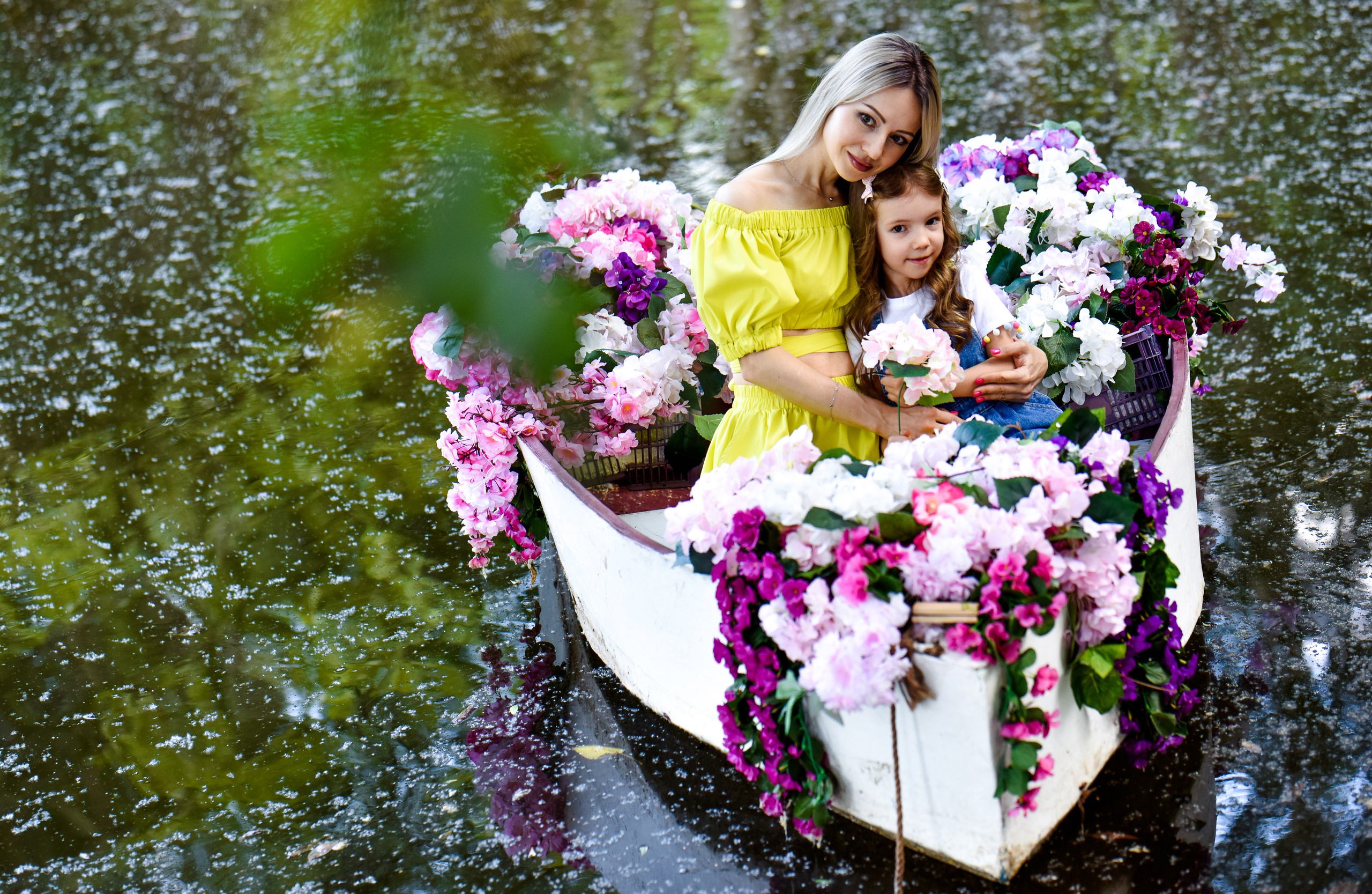 Семья Лаши, Яны и Лии