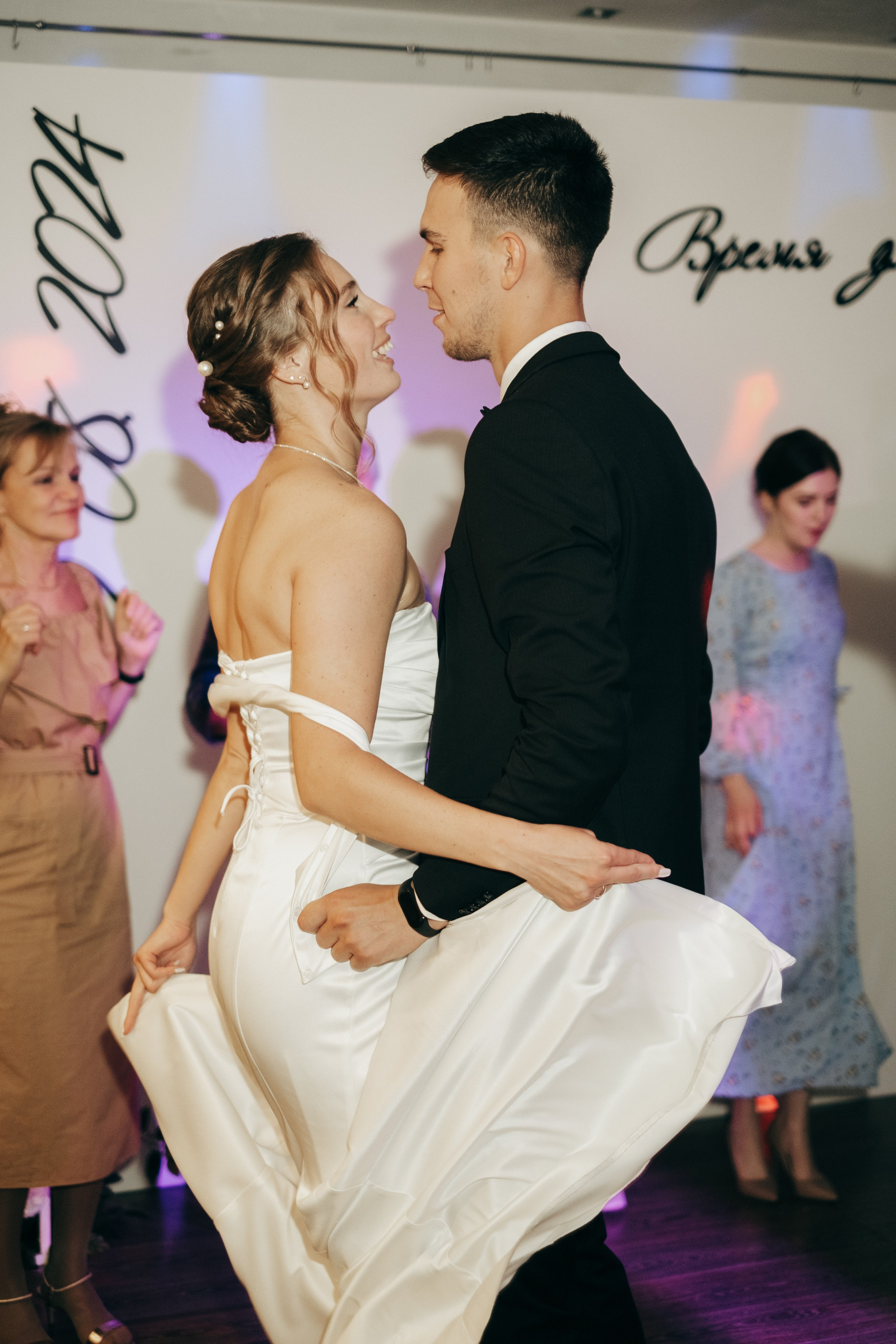 Александр и Анастасия. Свадебный и репортажной фотограф Денис Ожигин в Краснодаре и Краснодарском крае