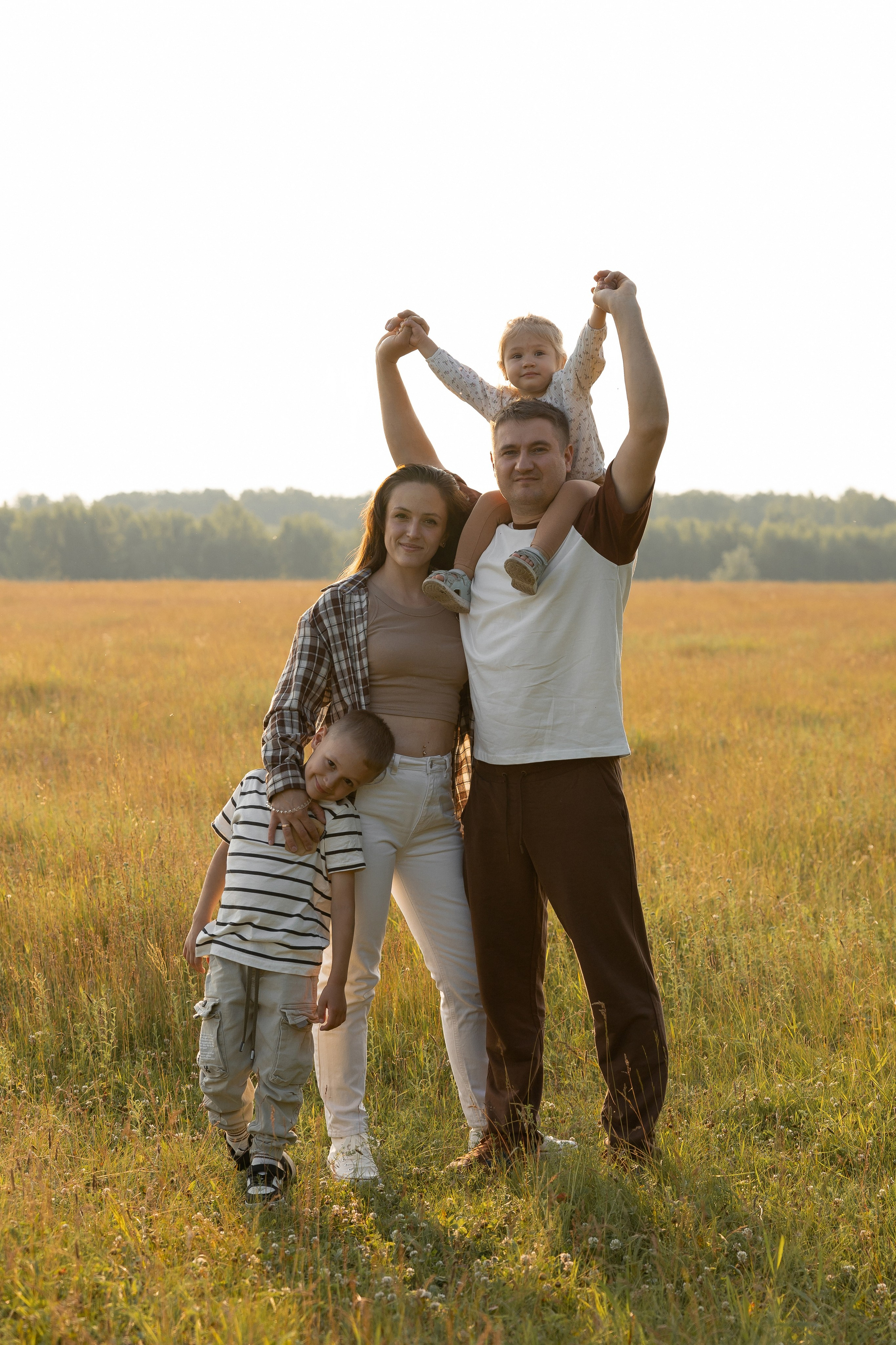 В поле. Семейный и свадебный фотограф в Челябинске Мария Леонтьева