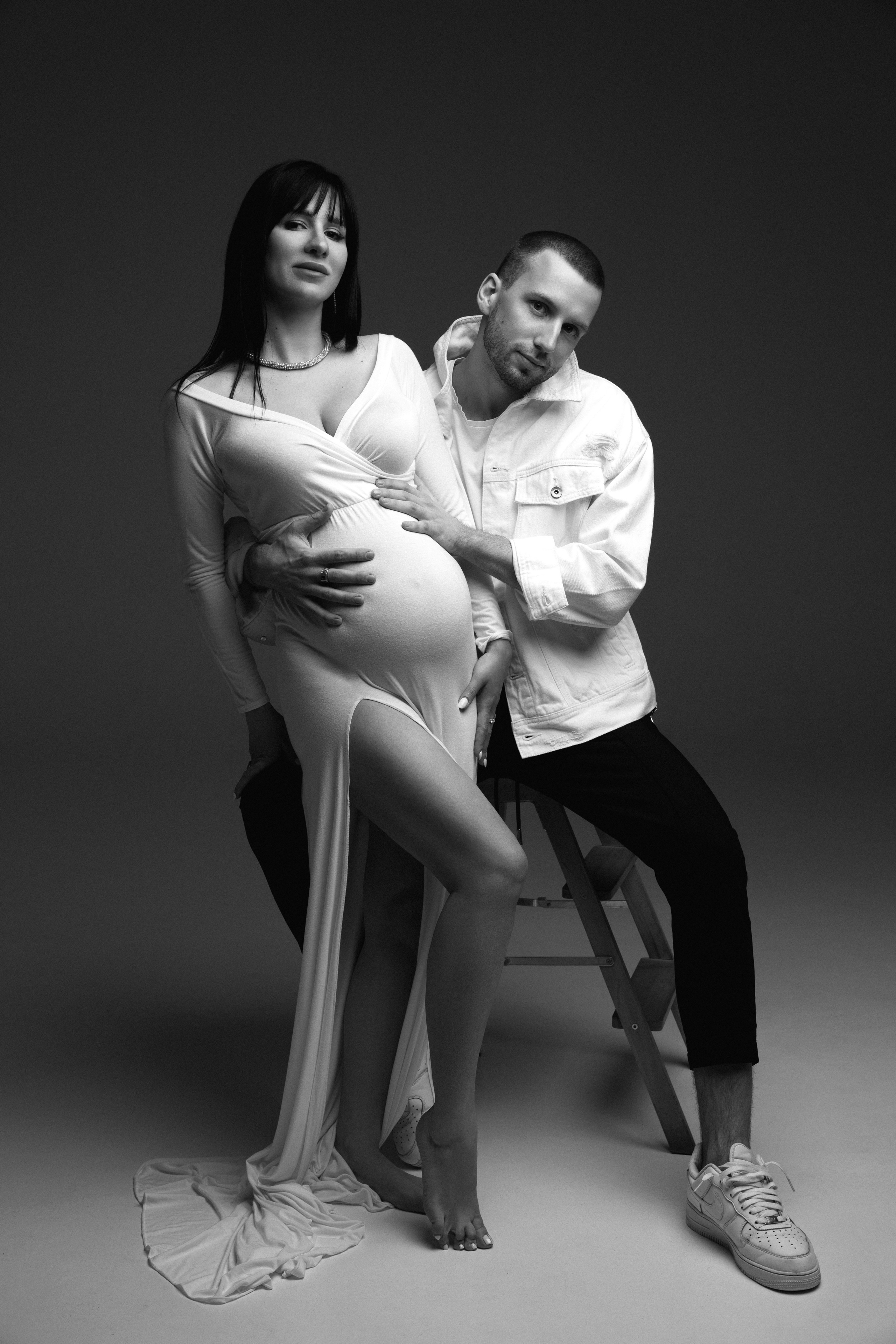 Фотосессия беременной с мужем.
