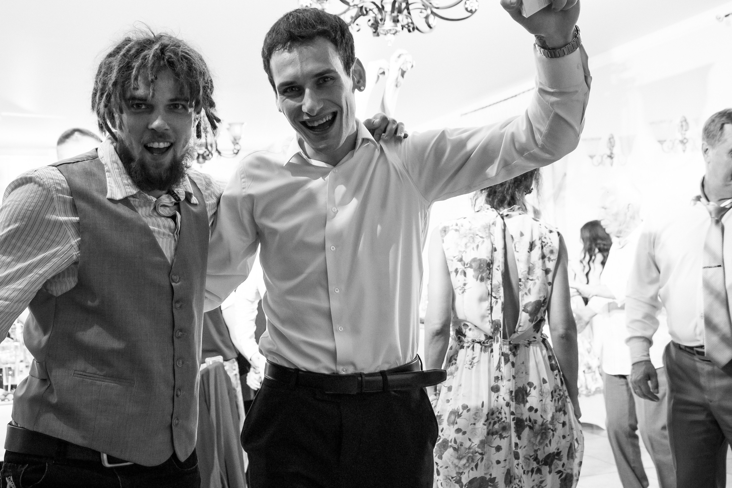 V | A. Чёрно-белая история любви. Свадебный фотограф Настя Шелл г. Череповец