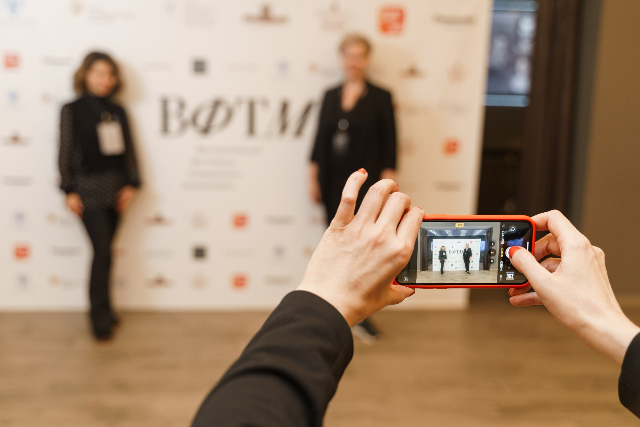 Форум театральных менеджеров в Вахтанговском театре. Андрей Сухинин репортажный свадебный фотограф Санкт-Петербург