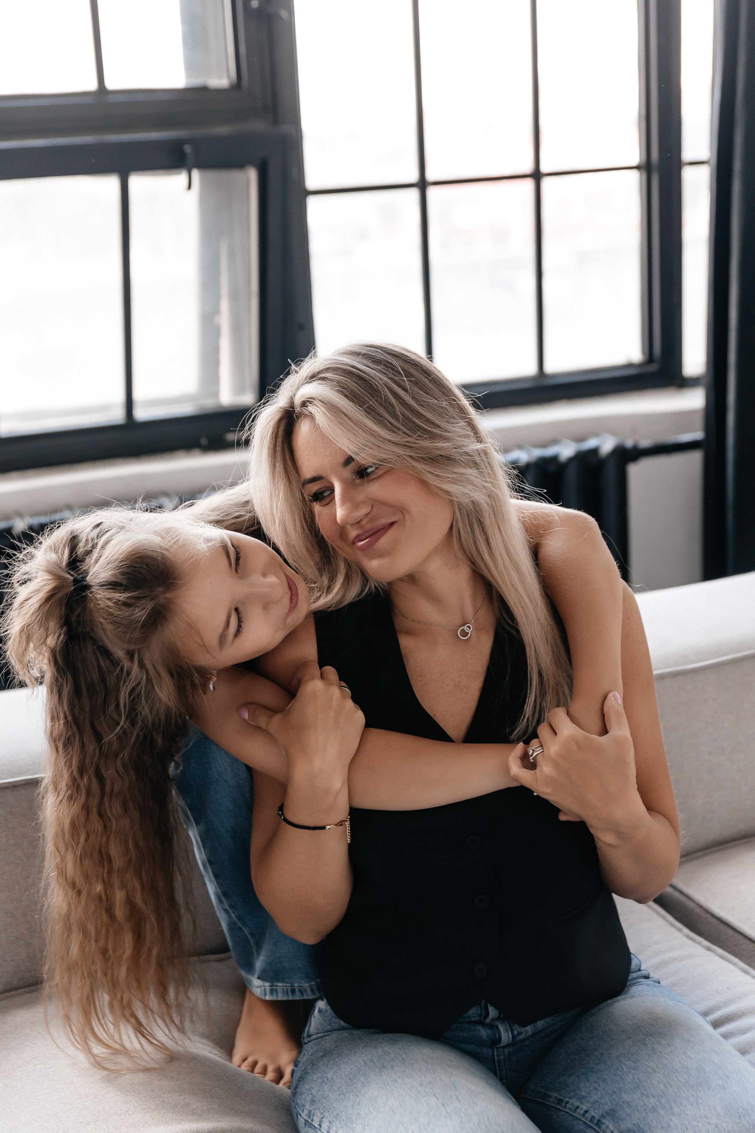 Настя и Ева. Семейный фотограф Минск Усова Ольга