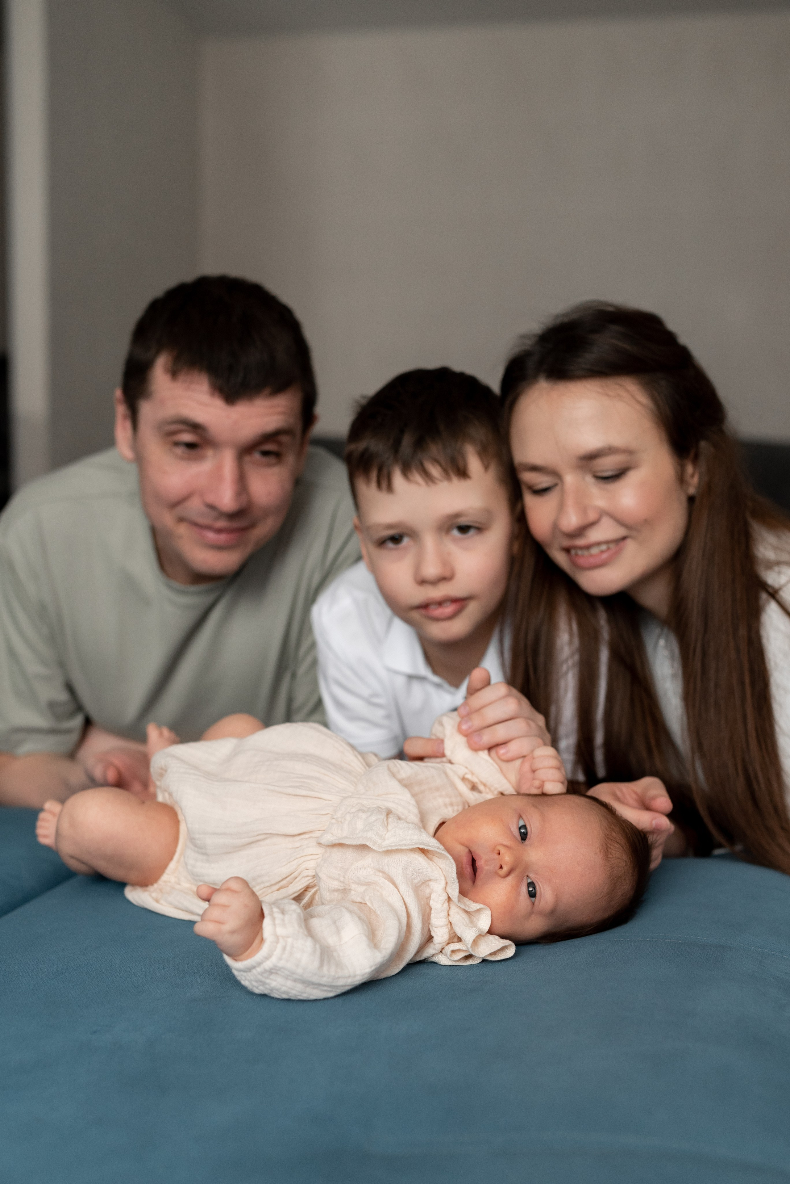 Вика Дима Никита и Полиночка. Семейный фотограф Ирина Сгибнева