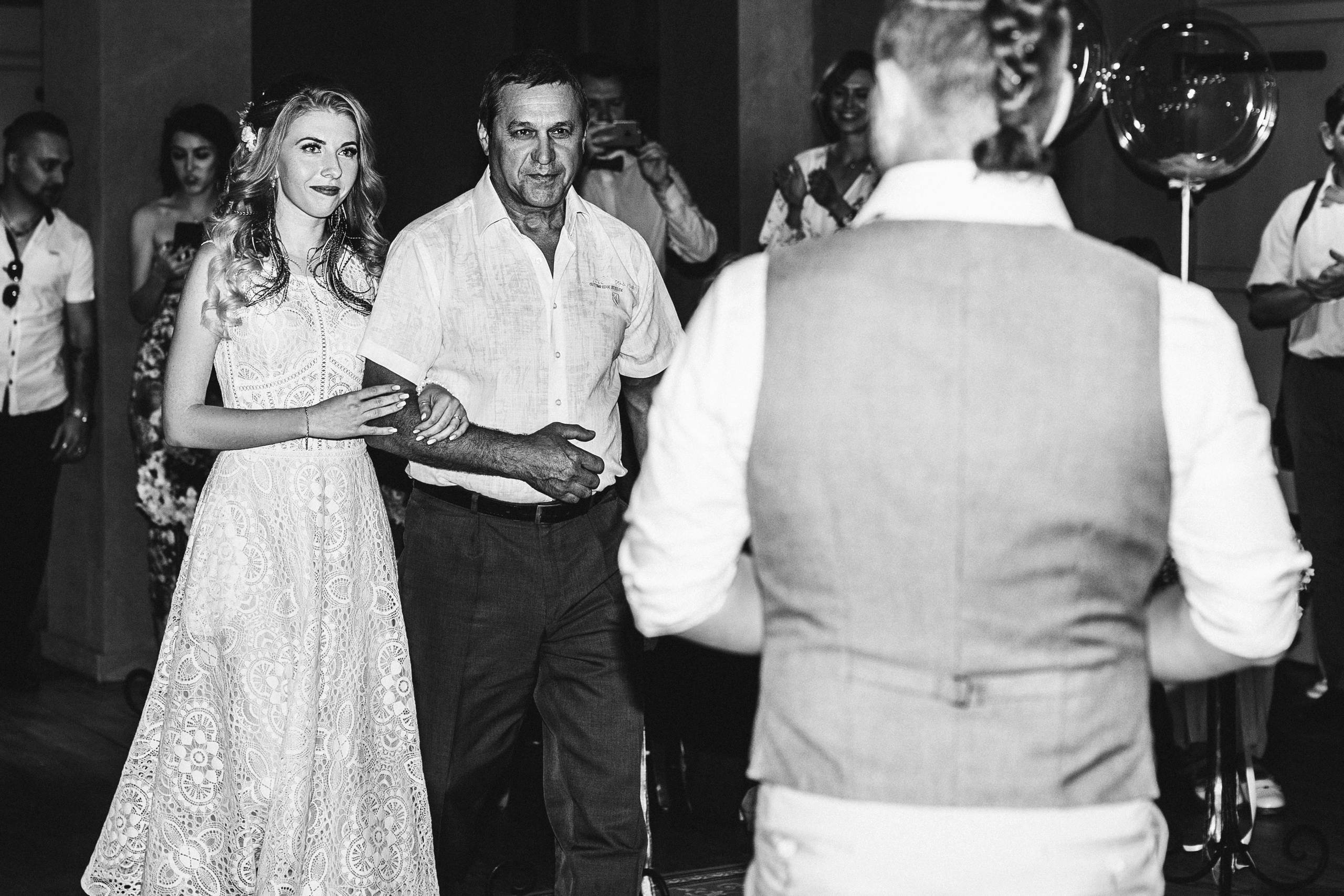 Фотограф на свадьбу. Свадебный фотограф в Москве и Балашихе