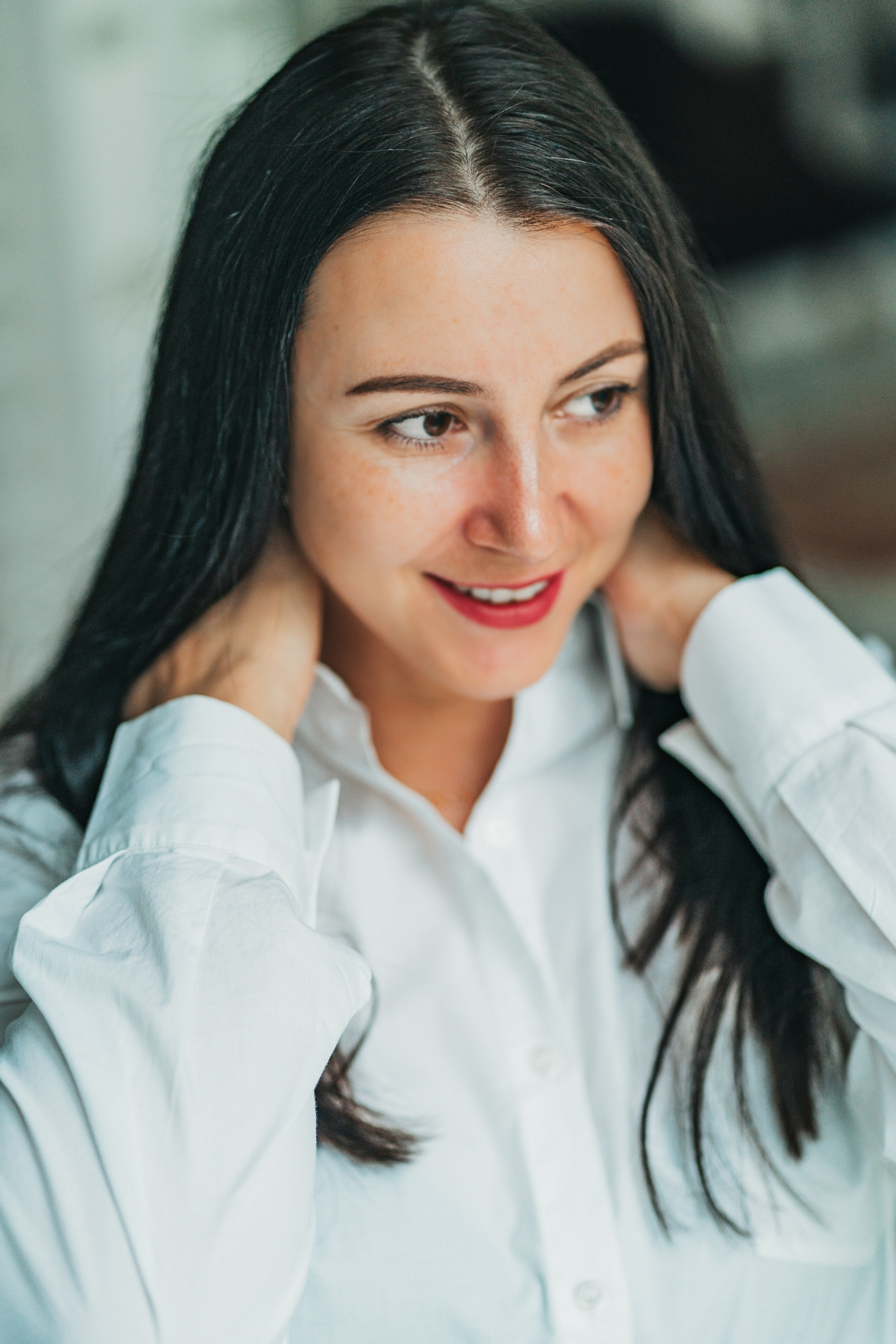 Женский портрет. Школьные альбомы и альбомы для детского сада. Юлия Осипова. Москва