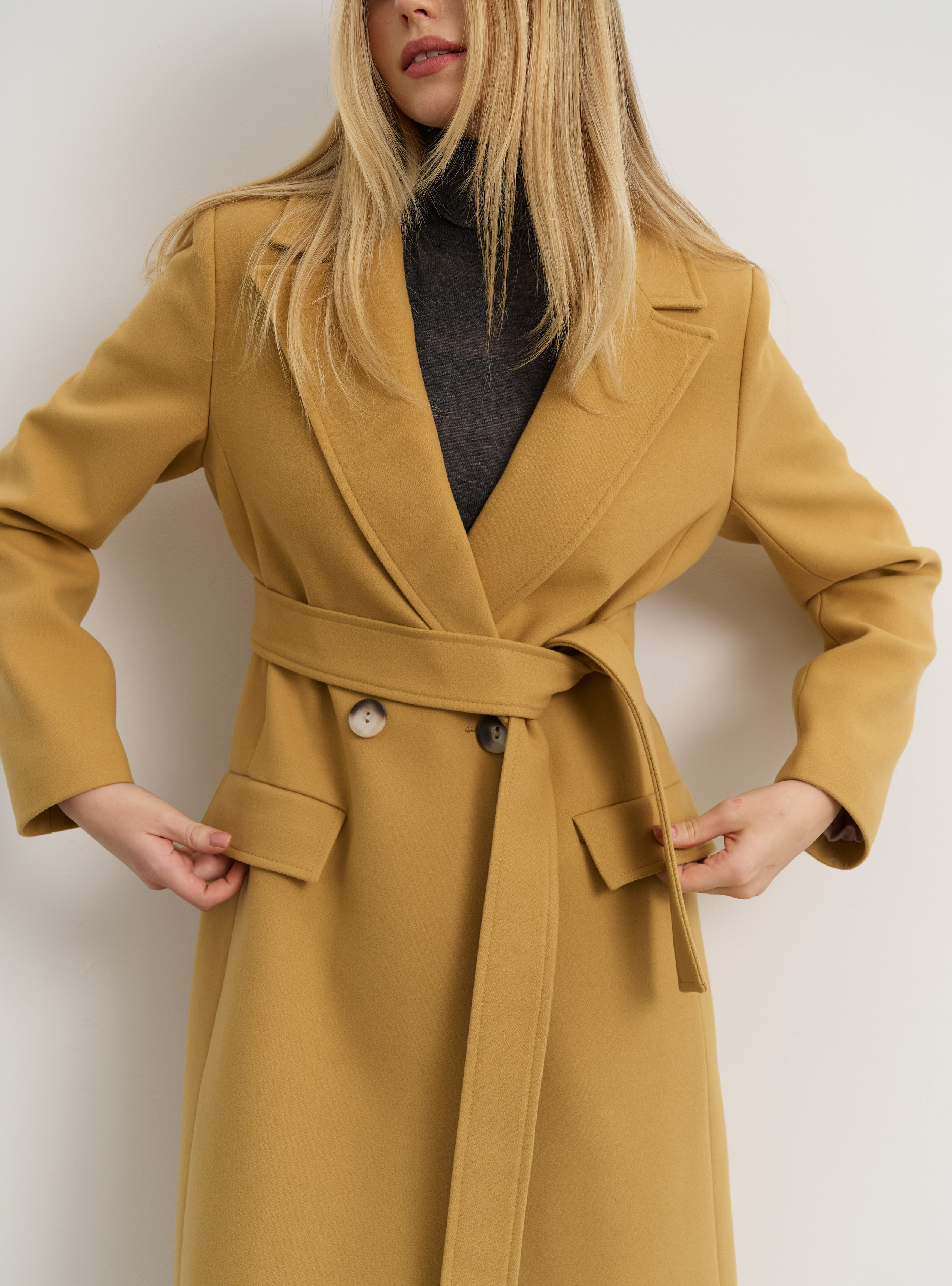 Каталог для бренда верхней одежды Sheily. Fashion фотограф в Москве Ксения Чупрунова