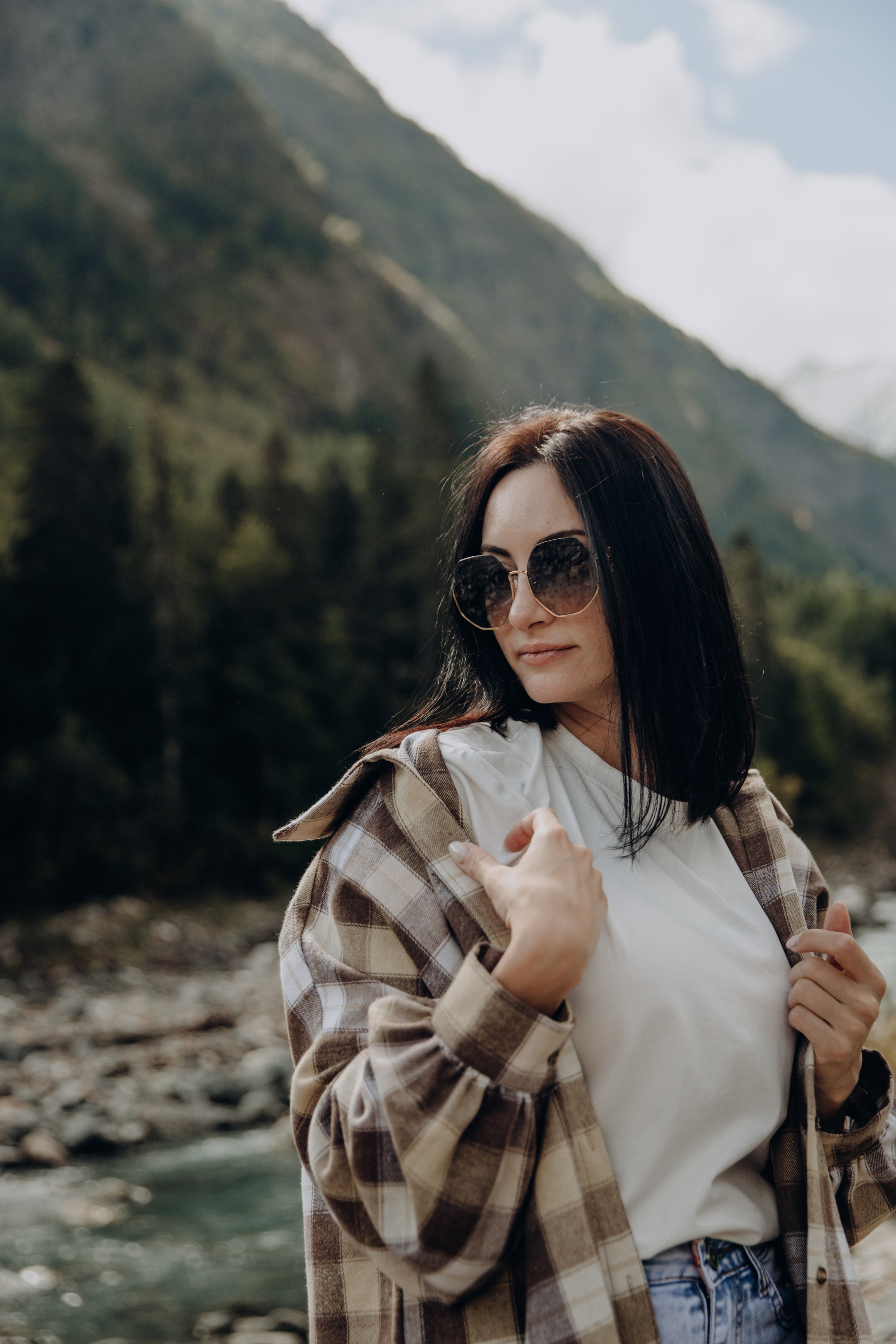 Юля с семьей, Домбай. Портфолио