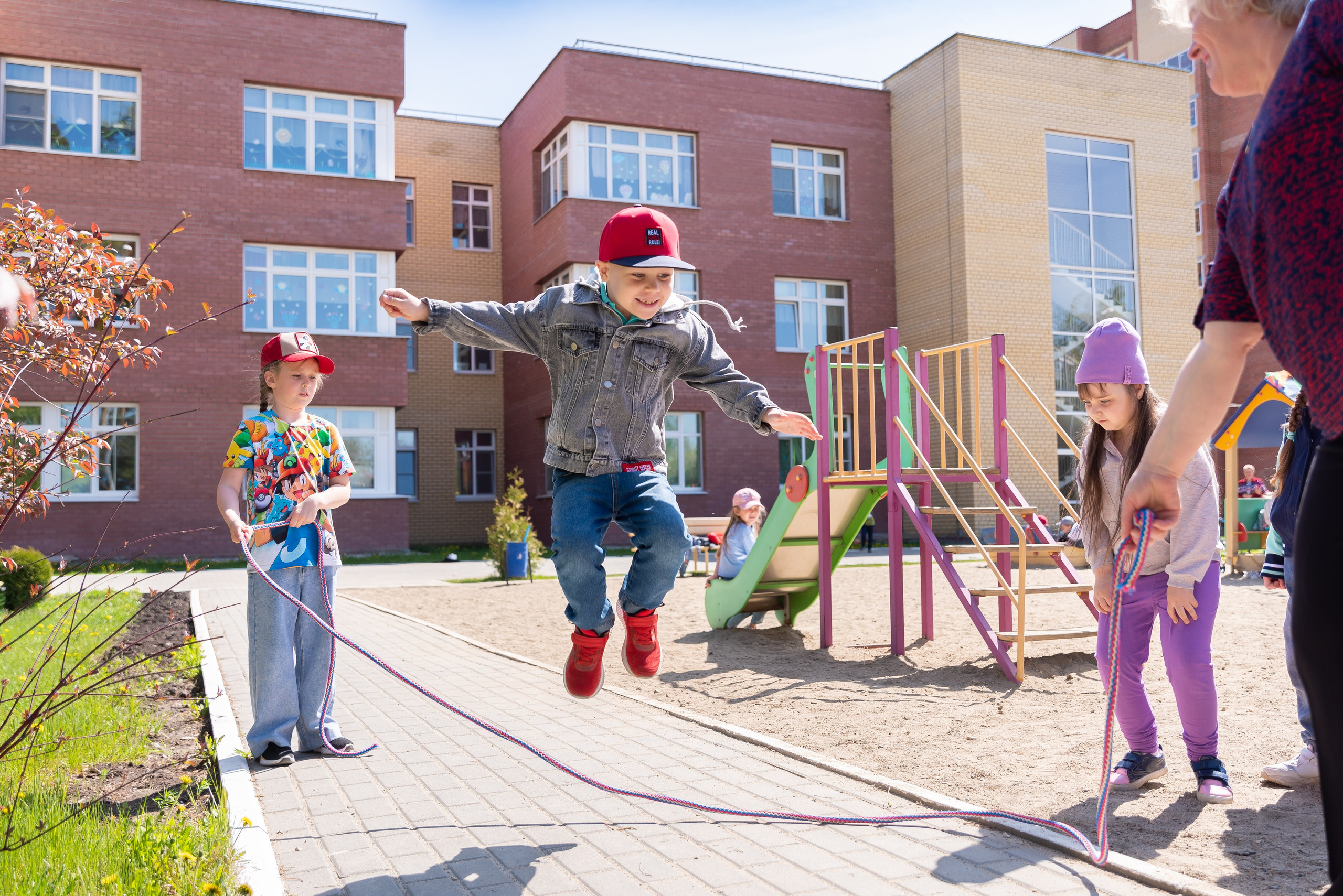 Фотосъёмка на прогулке. Детский фотограф в Екатеринбурге и Берёзовском Евгений Кондаков