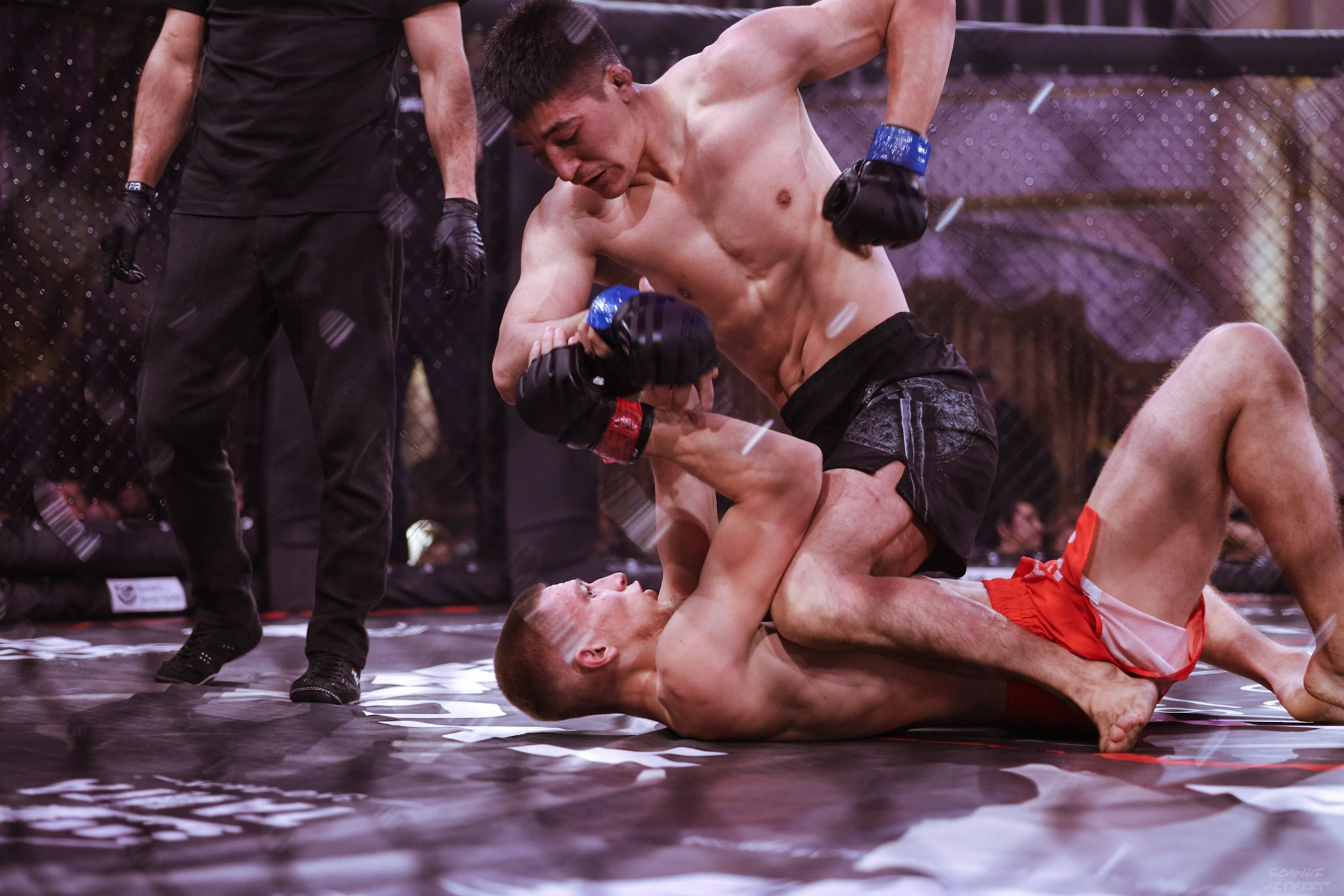 ПРОФЕССИОНАЛЬНЫЙ ТУРНИР ПО СМЕШАННЫМ ЕДИНОБОРСТВАМ «TYUMEN PRO MMA». Больше не греет