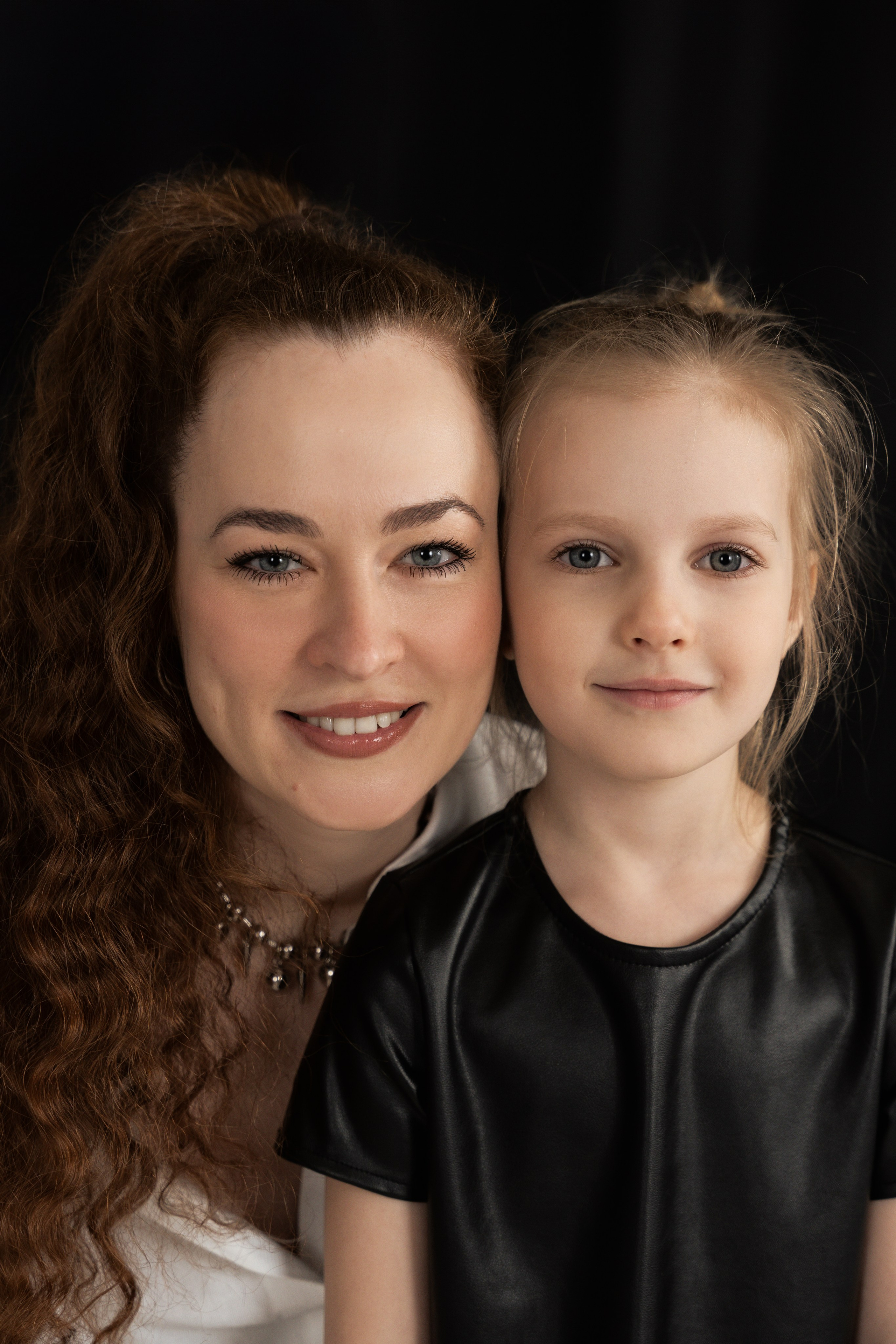 Маргарита и Дарина. Портретный и семейный фотограф в Ростове-на-Дону Геля Фрумгарц