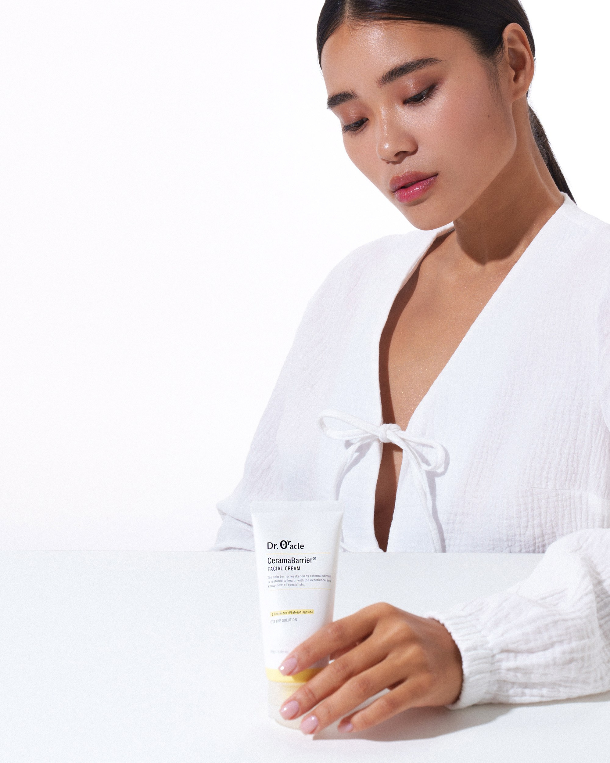 Бьюти съемка для бренда уходовой косметики Dr Oracle. Бьюти и предметный фотограф в Москве Светлана Грачева