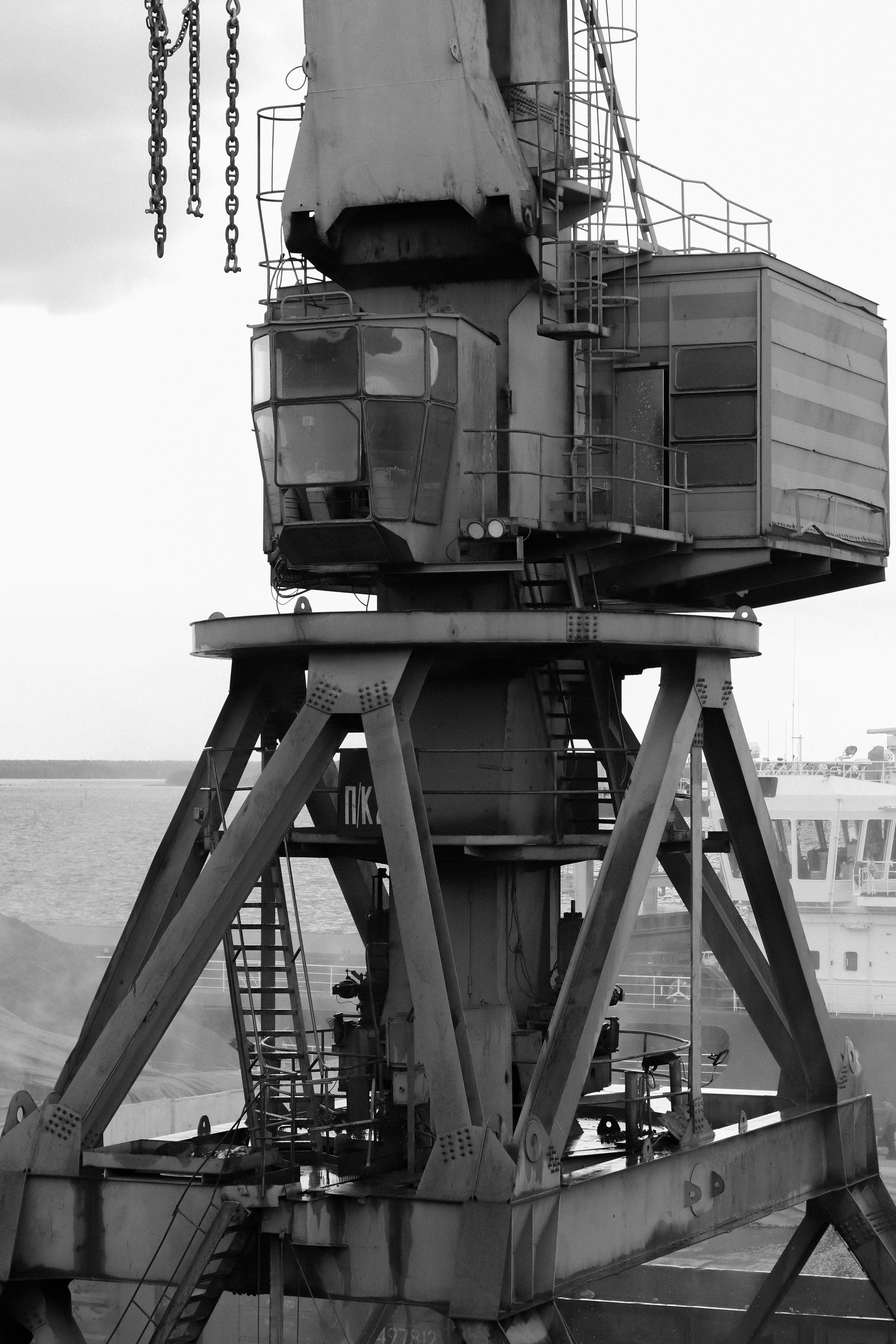 Contour. Фотограф и исследователь фотографии из Санкт-Петербурга Елизавета Веприцкая