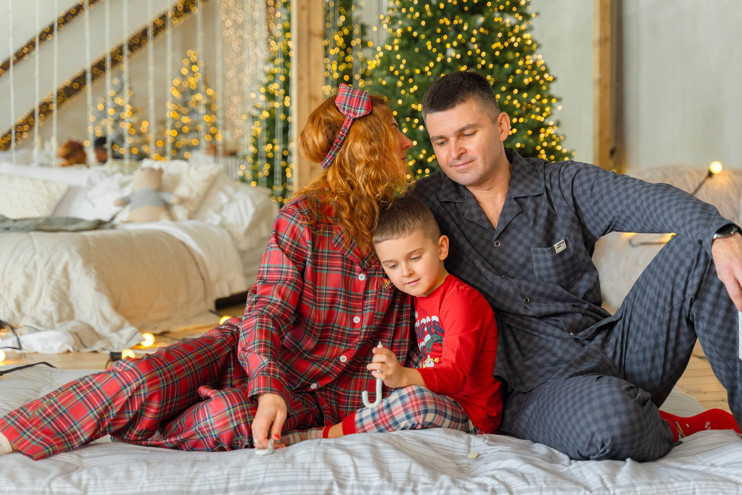 Семейная новогодняя фотосессия. ALISON FILMS