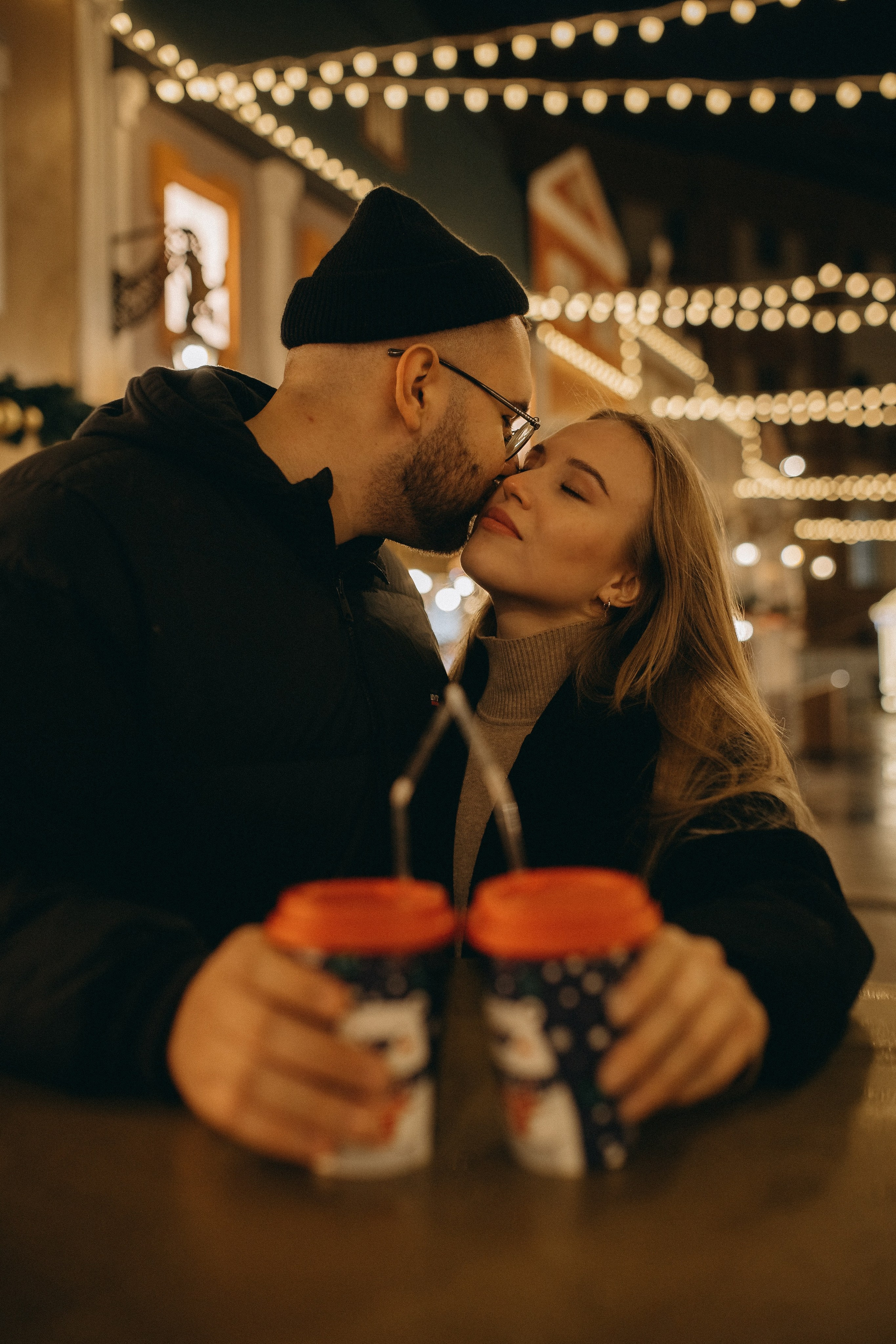 Любовь в новогоднем городе. Главная