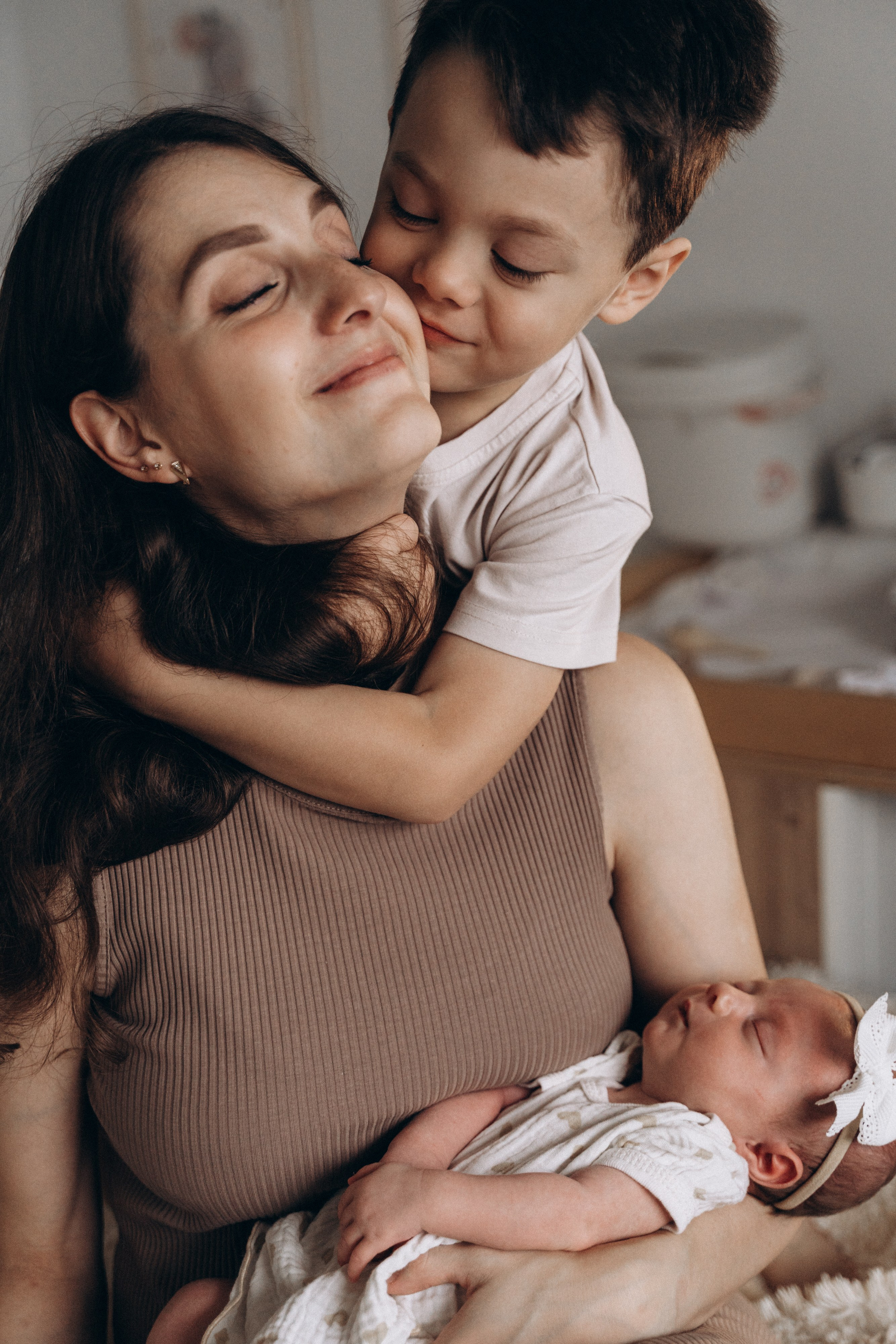 Вова, Катя, Гриша и Ася. Волик Мария