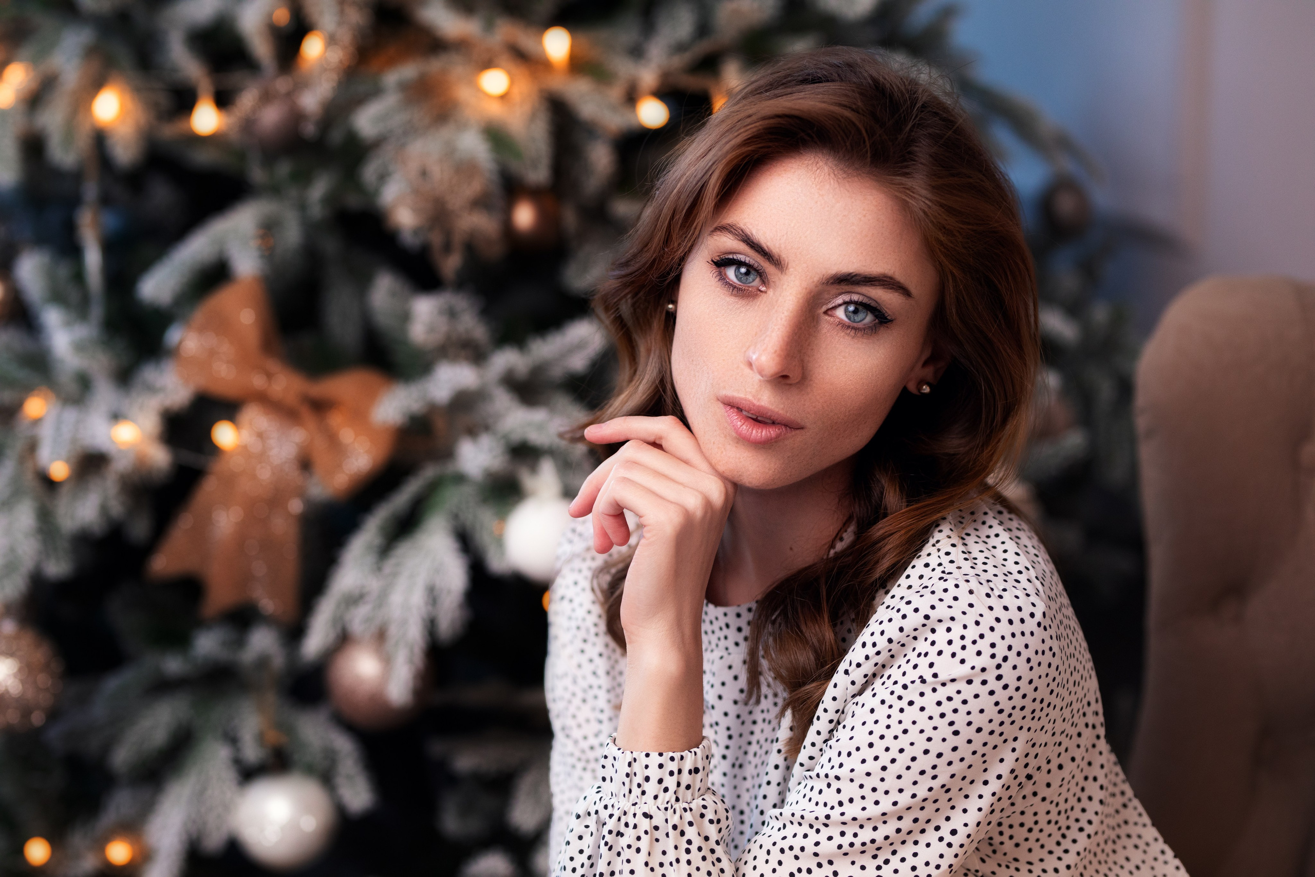 Новогодний фотосет в интерьерной студии с Надеждой в формате для «себя»