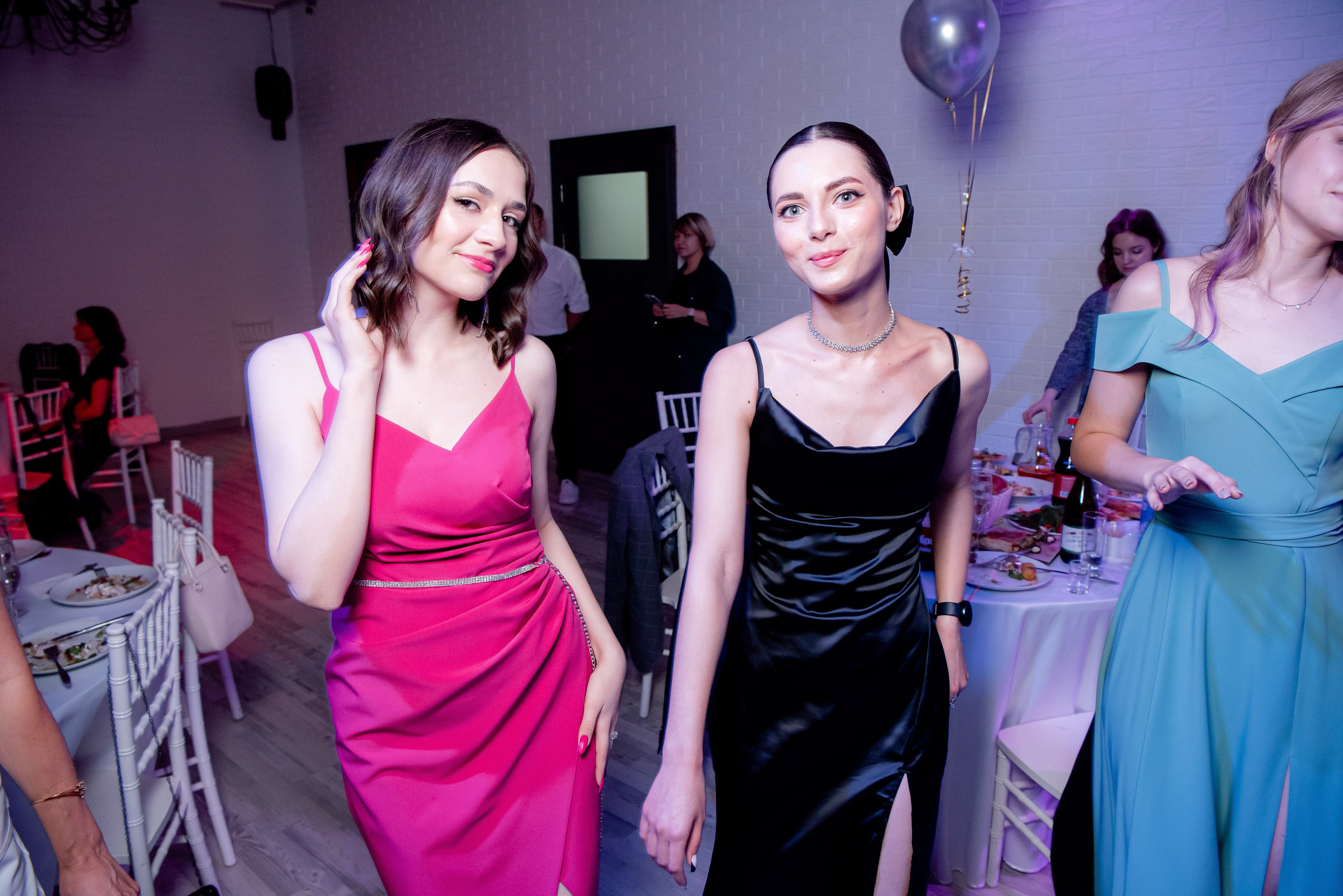 30 Школа. Вручение и Банкет. ДК Юбилейный и Банхоф. Фотограф в Волгограде и Волжском Александр Горбань