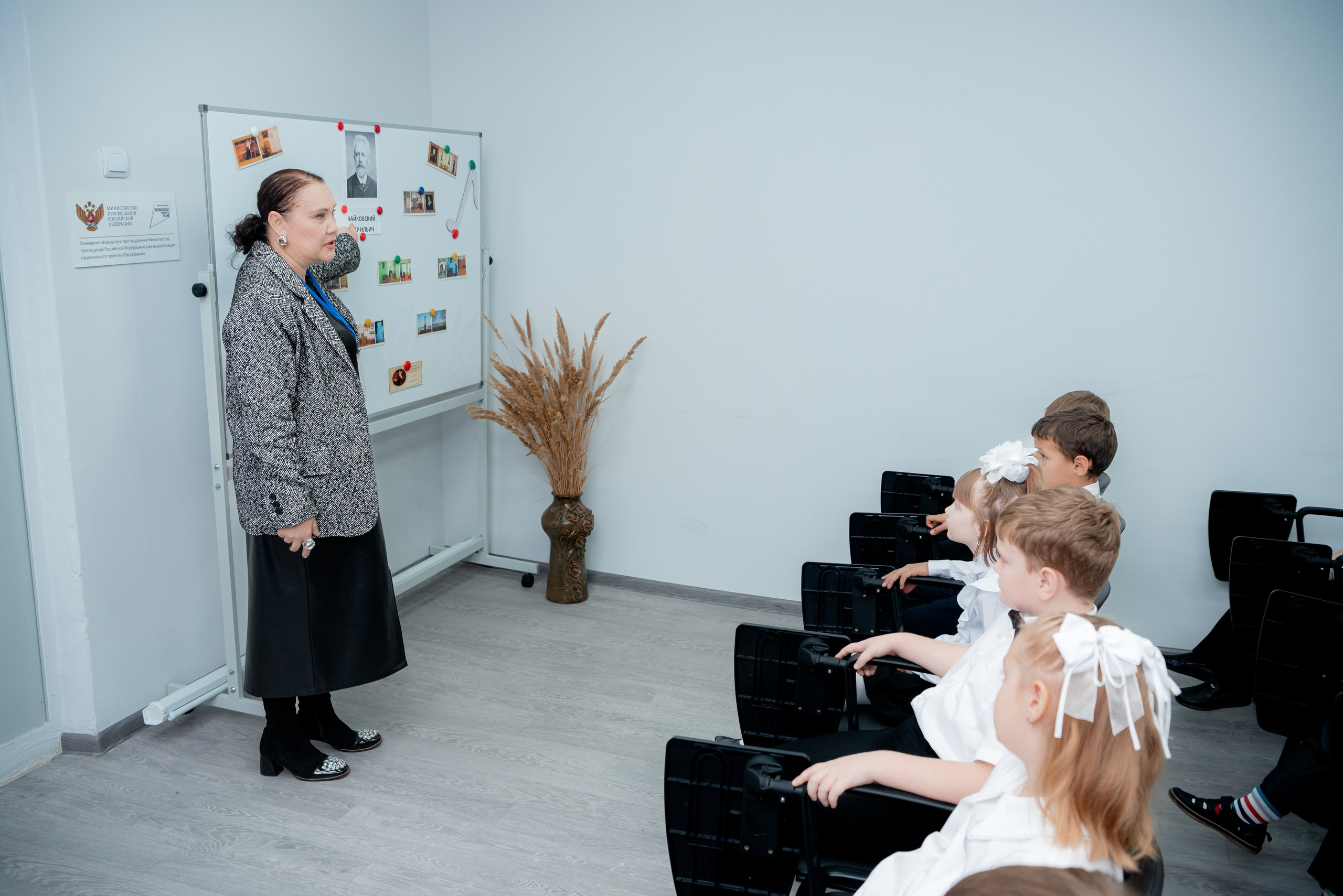 Открытый урок первоклашек в Школе. Фотограф в Волгограде и Волжском Александр Горбань