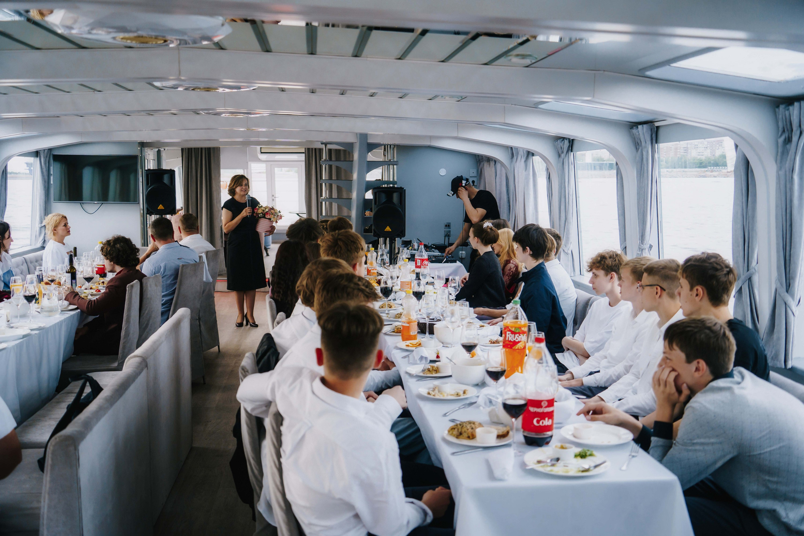 Выпускной 9В. Свадебный и семейный фотограф в Санкт-Петербурге Виктор Голубев