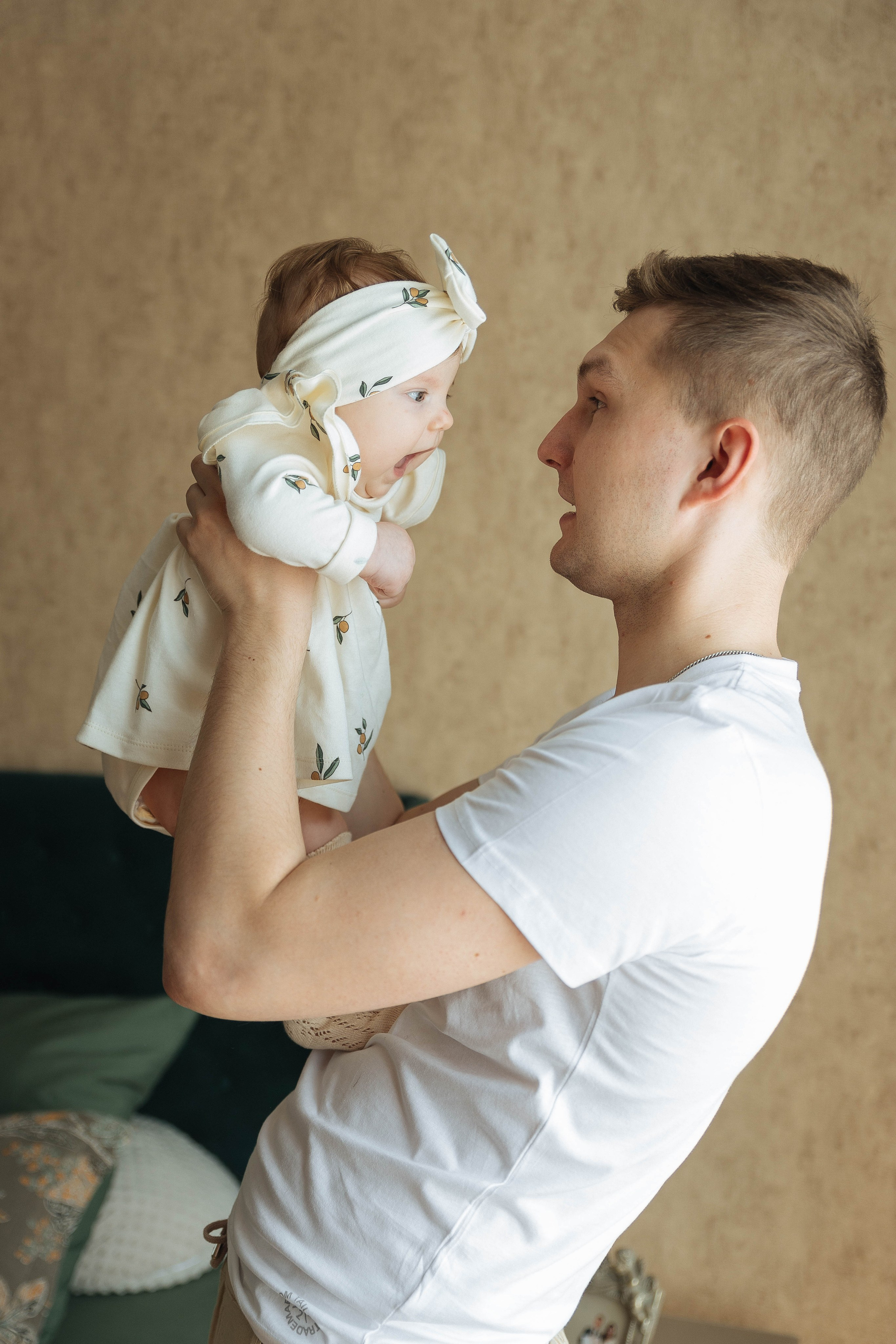 Уютная домашняя фотосессия. Свадебный и семейный фотограф в Москве и Подмосковье Ольга Останина