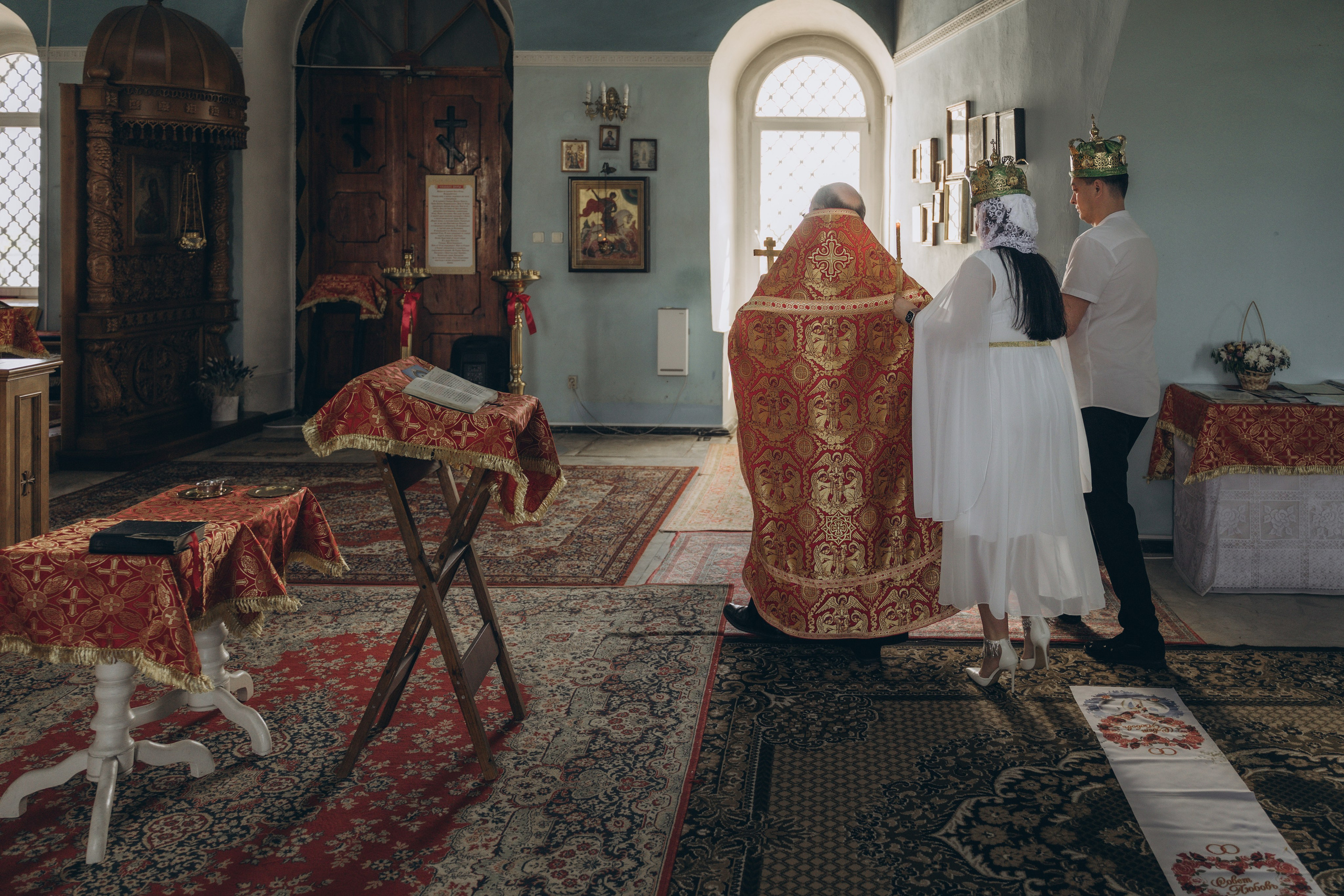 Венчание Церковь Покрова Пресвятой Богородицы. Семейный фотограф в Белгороде Амелина Алина