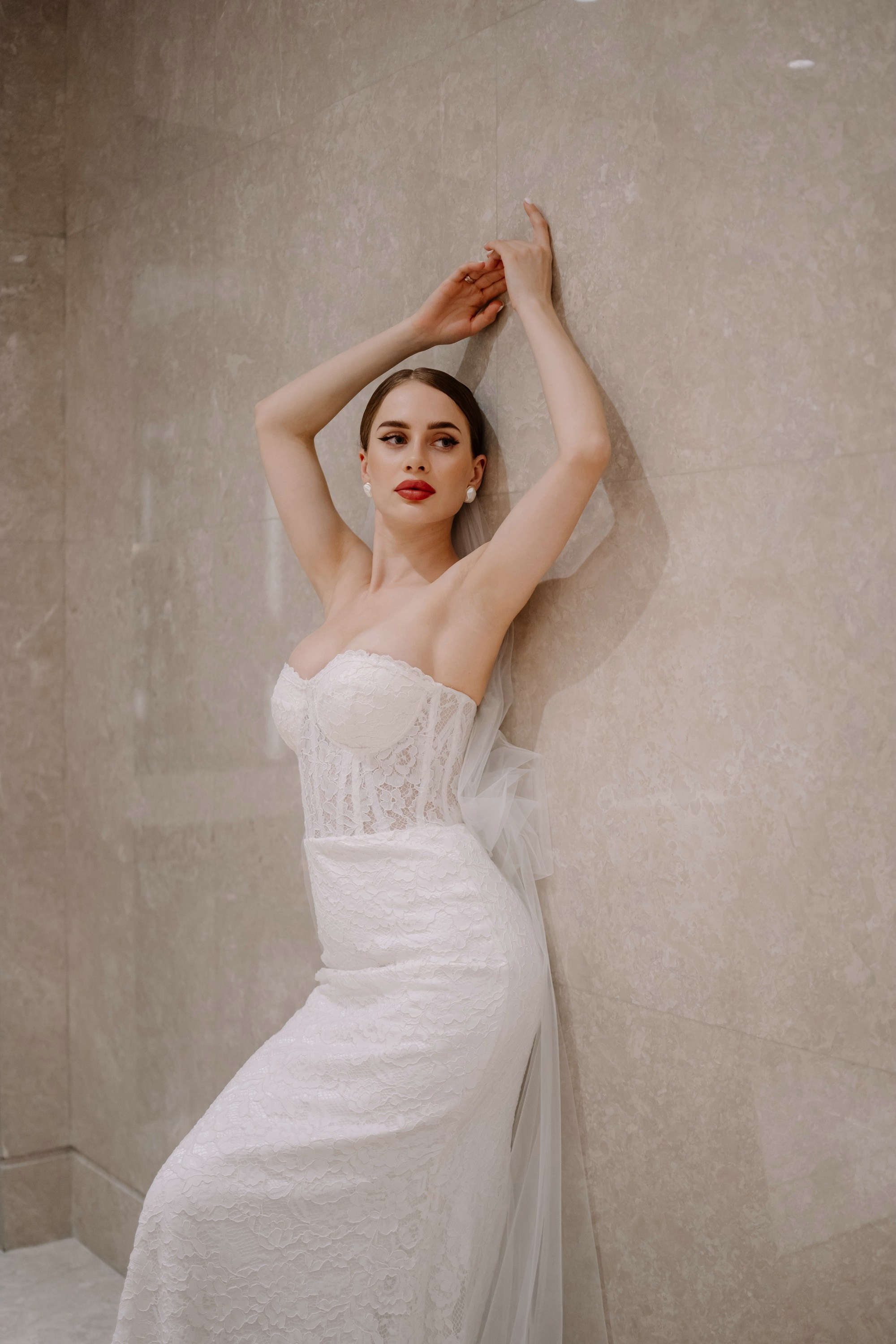 Свадебная фотосессия в Soluxe hotel Moscow. Свадебный и семейный фотограф в Москве Светлана Зоткина