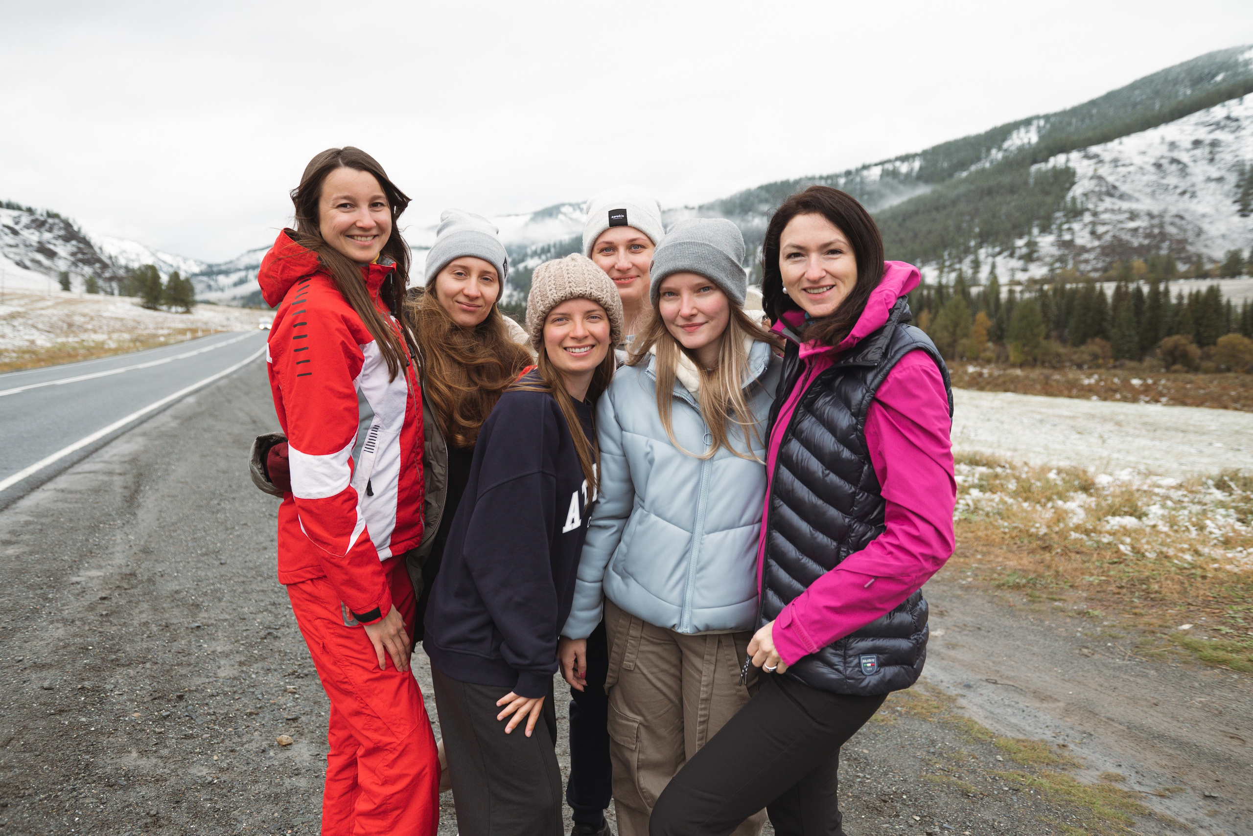 Ретрит по Горному Алтаю. Фотограф Москва Настя Профотовна. Репортажные, свадебные и контент фотосессии