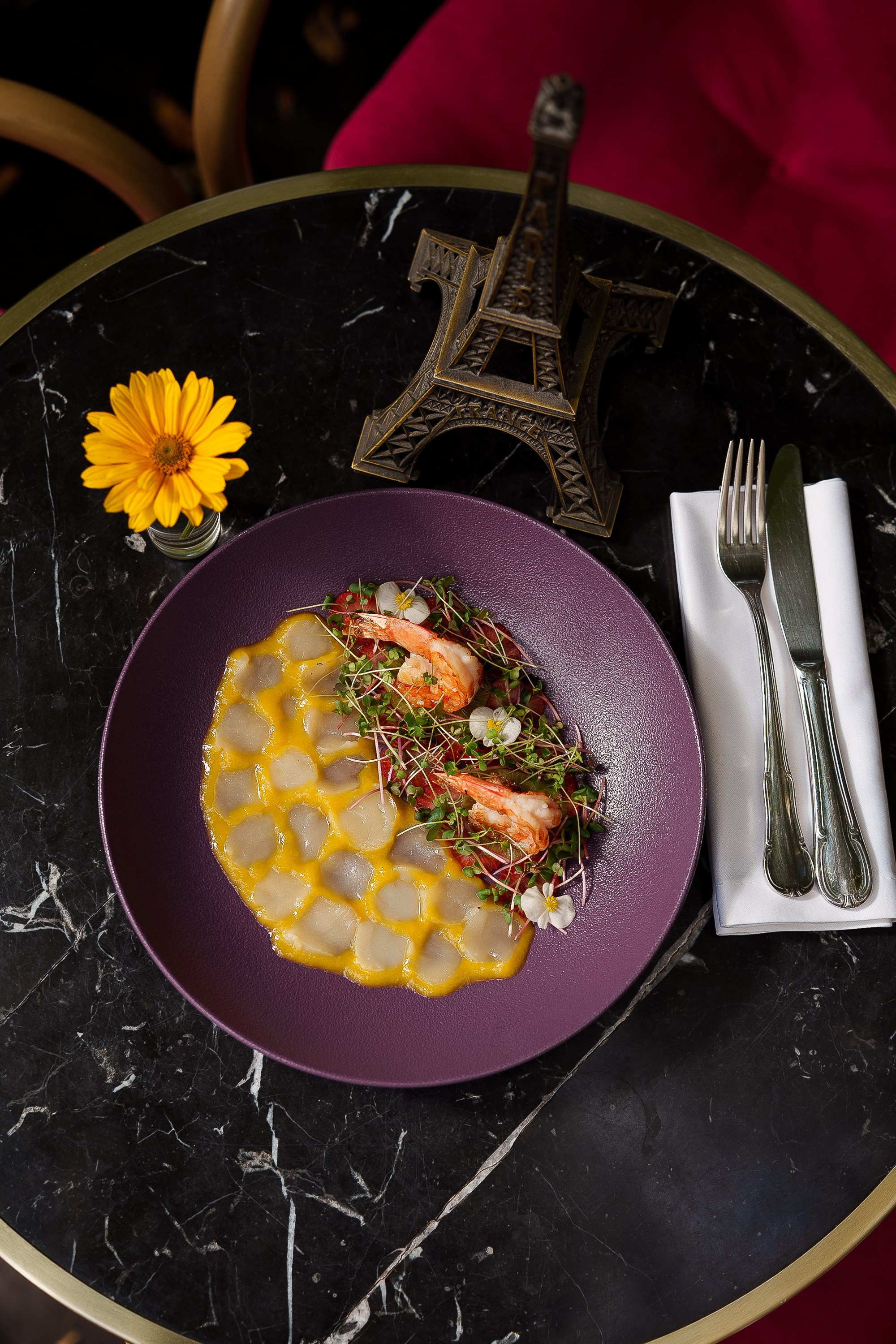 Контент и еда. Фотограф Артём Рауэр