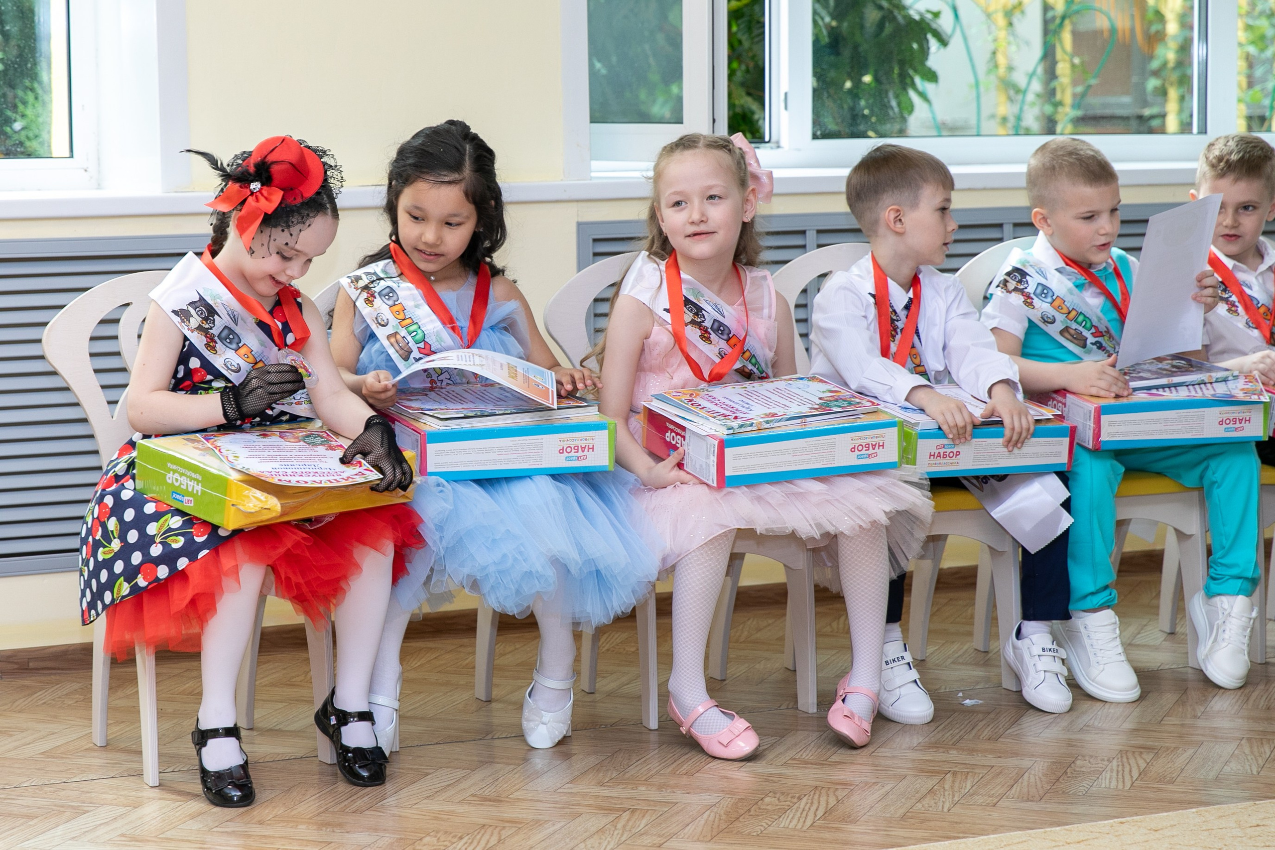 Выпускной Звездочка  2025. Школьный и детский фотограф в Южно-Сахалинске Анастасия Лескова