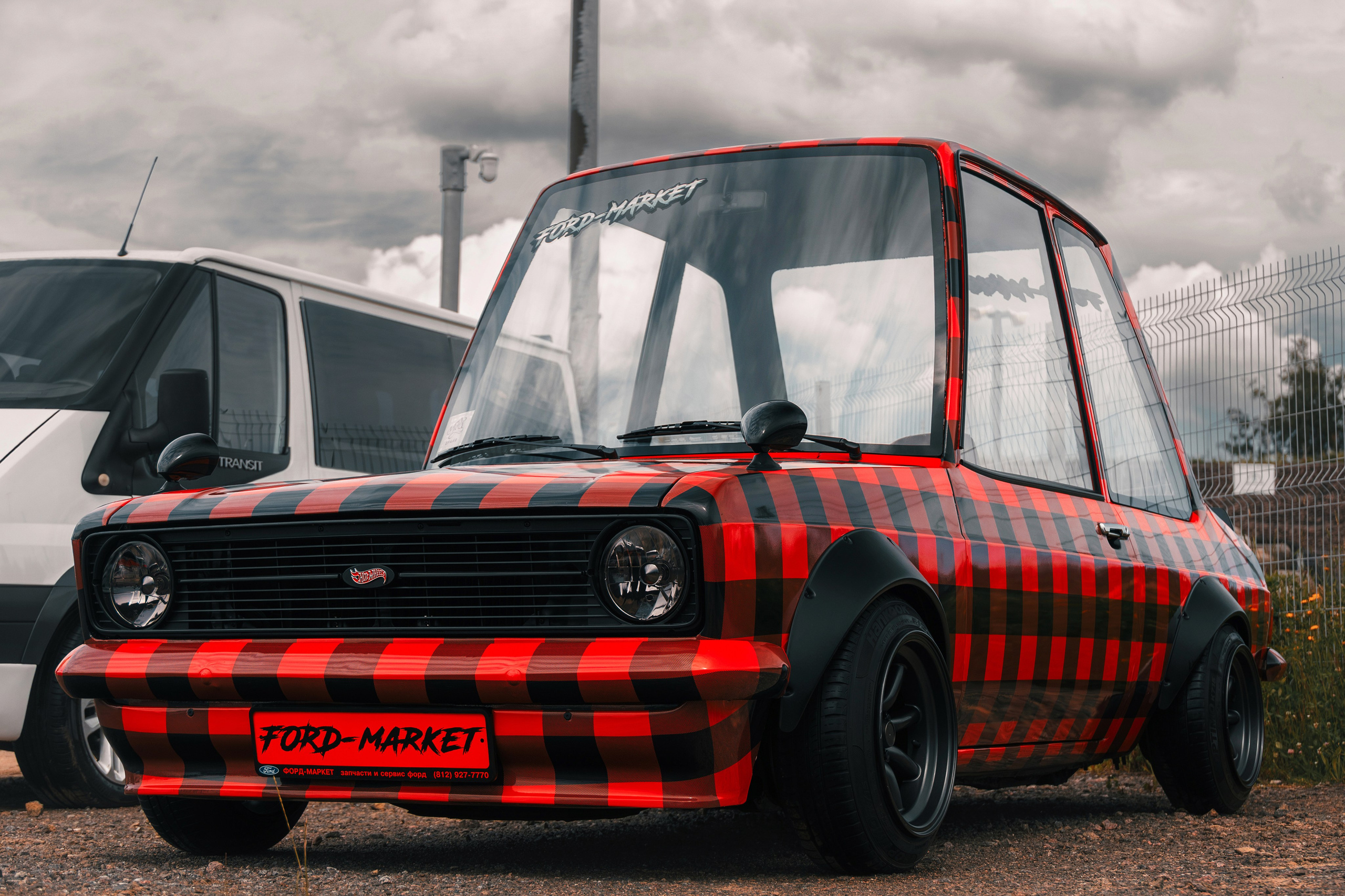 IDDC Этап 2: Бетонный Колизей и блогеры в деле