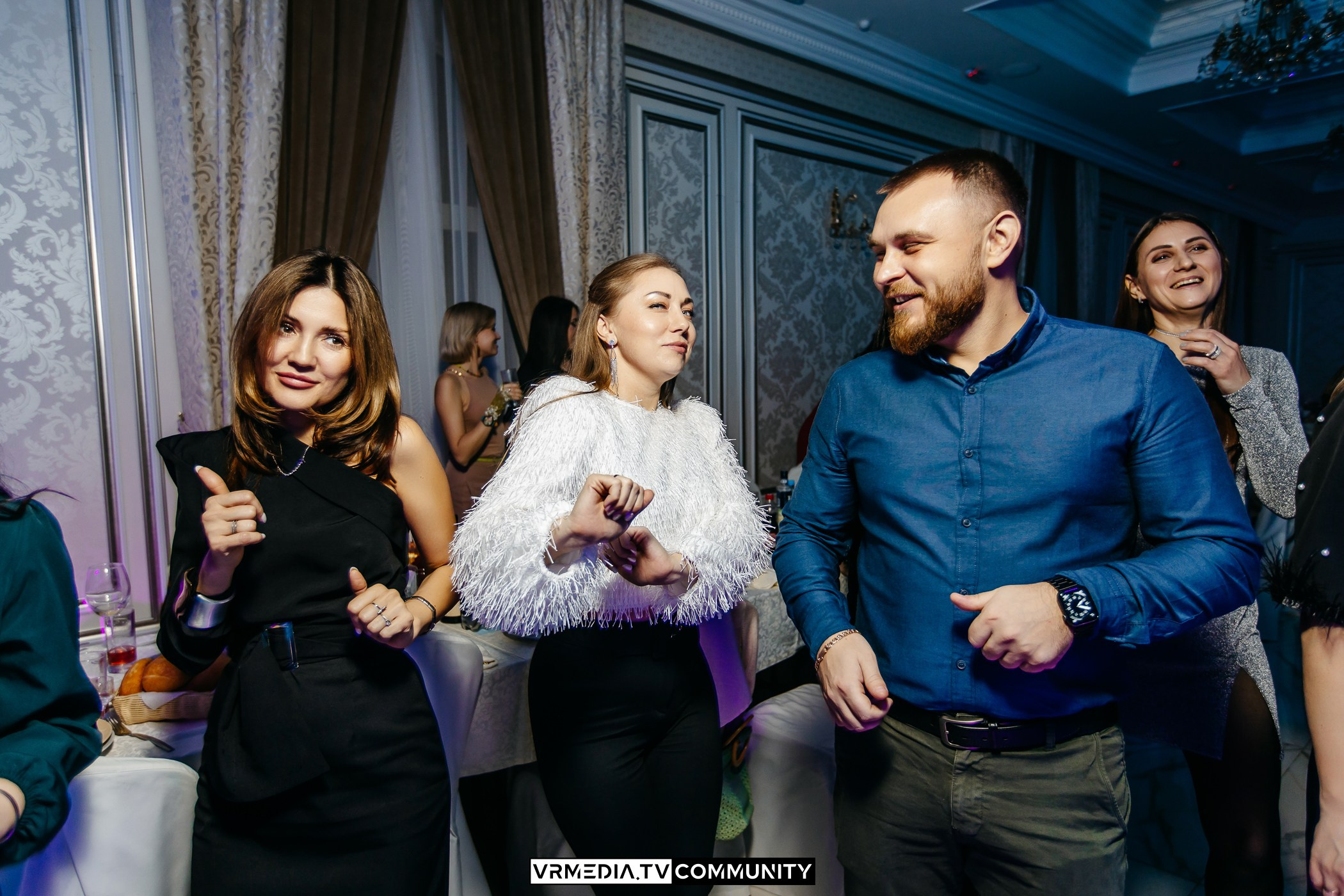 Мюзикл «12 Месяцев» в ресторане «Лазурный берег»