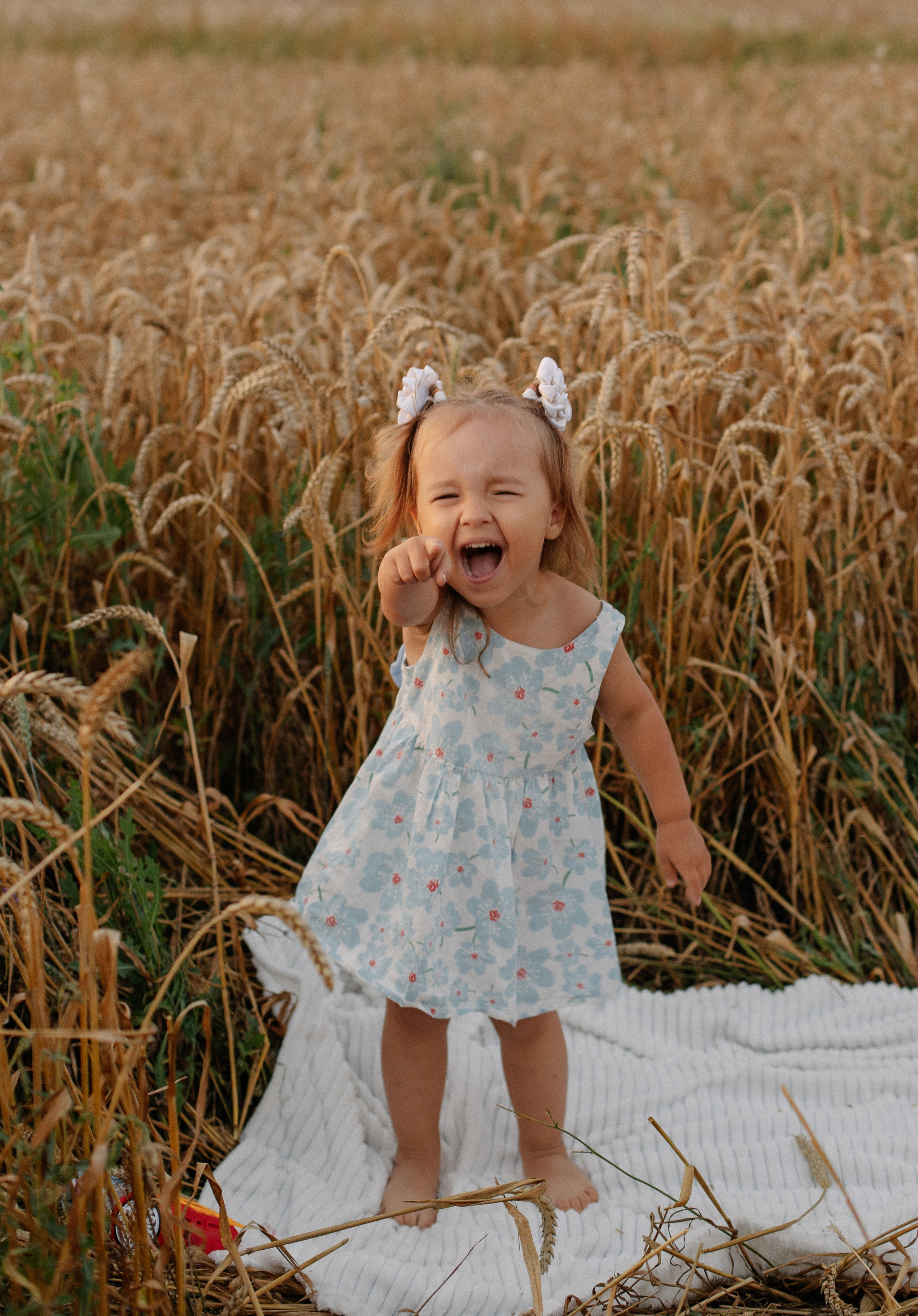 Артур и Диана с дочками. Свадебный и семейный фотограф в Нижнекамске, Набережных Челнах