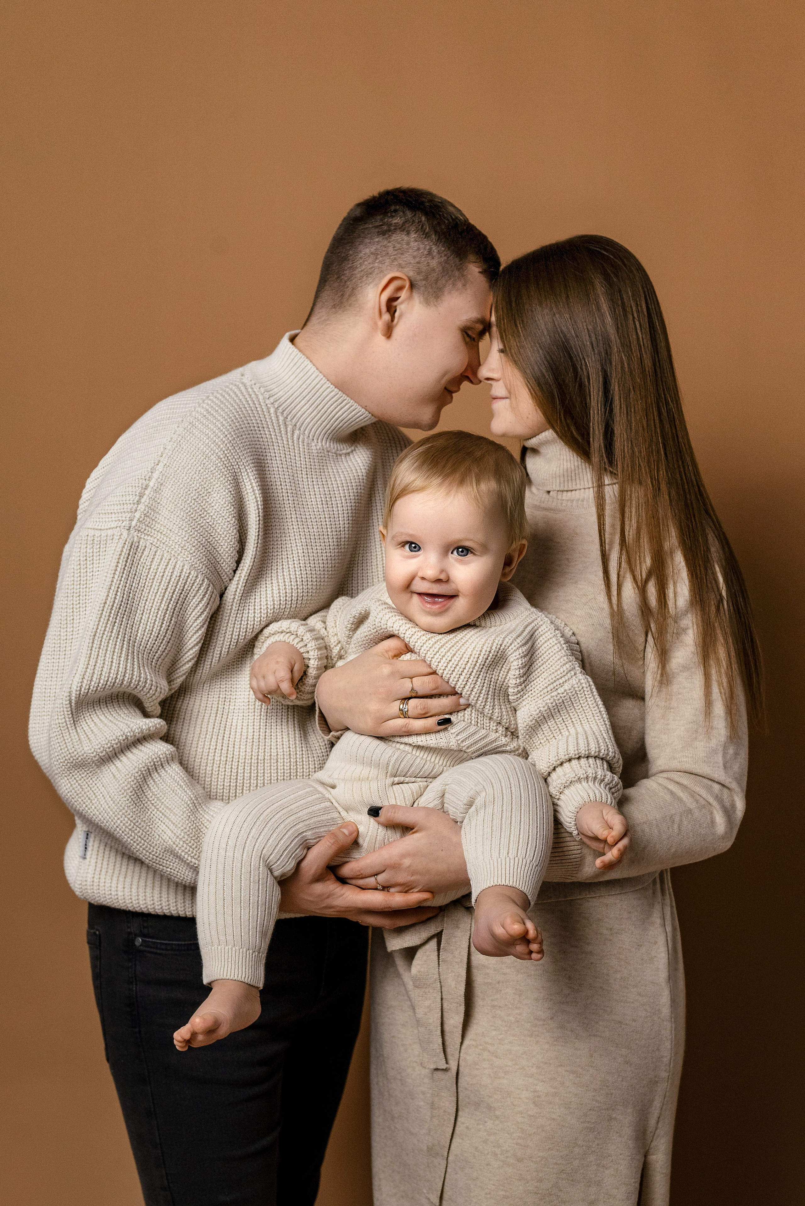 ОБО МНЕ. Семейный и репортажный фотограф Брянск — Москва Олеся Юрьева. Съёмка крещения и венчания