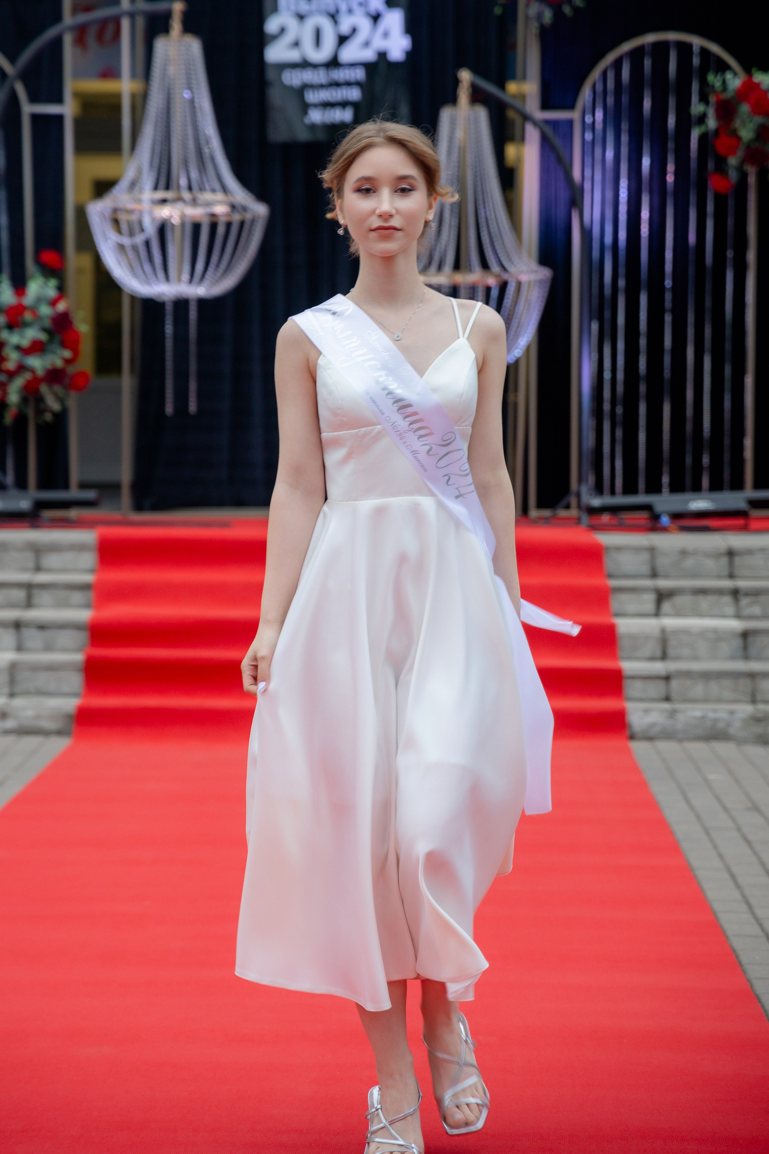 Школьный выпускной 2024 год в Соколе (Минск). Свадебный фотограф в Минске/Беларуси Сергей Спиридонов