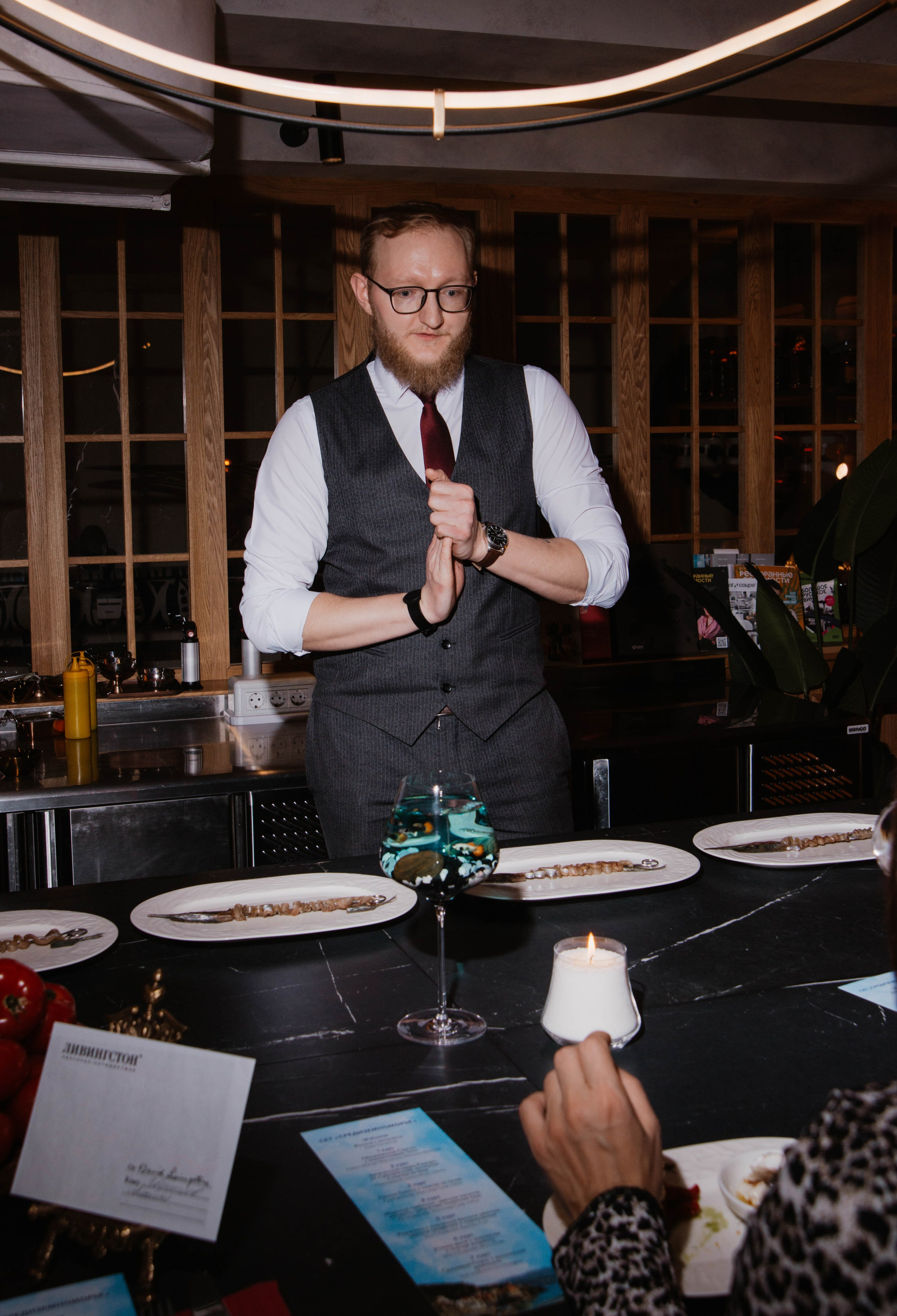 Шеф-тейбл в ресторане Ливингстон. Ксения Glossa. Портретный и репортажный фотограф в Самаре