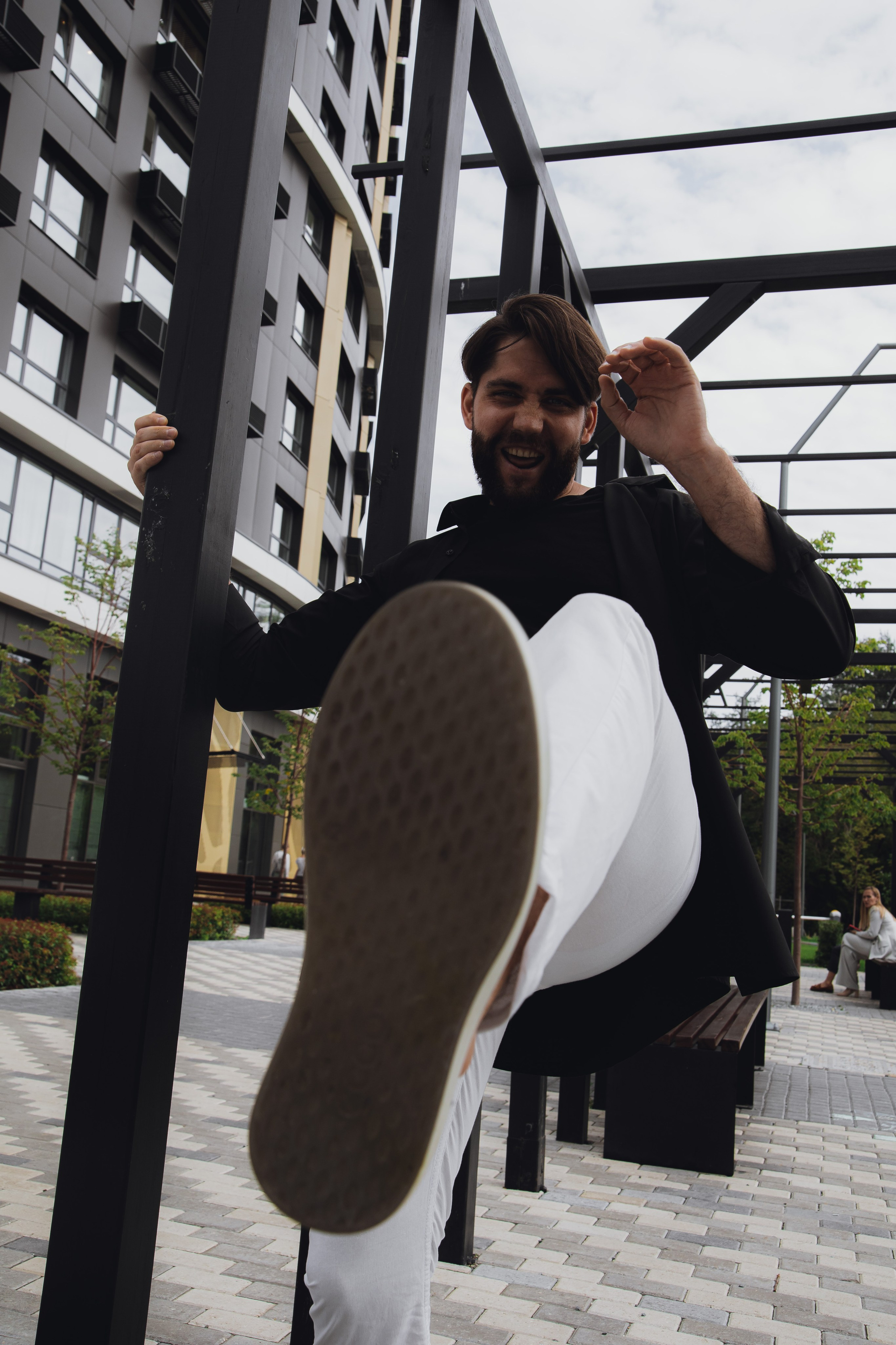 Мужская прогулочная фотосессия в Екатеринбурге. Свадебный, семейный фотограф, контент съёмка. Екатеринбург. Елена Граф