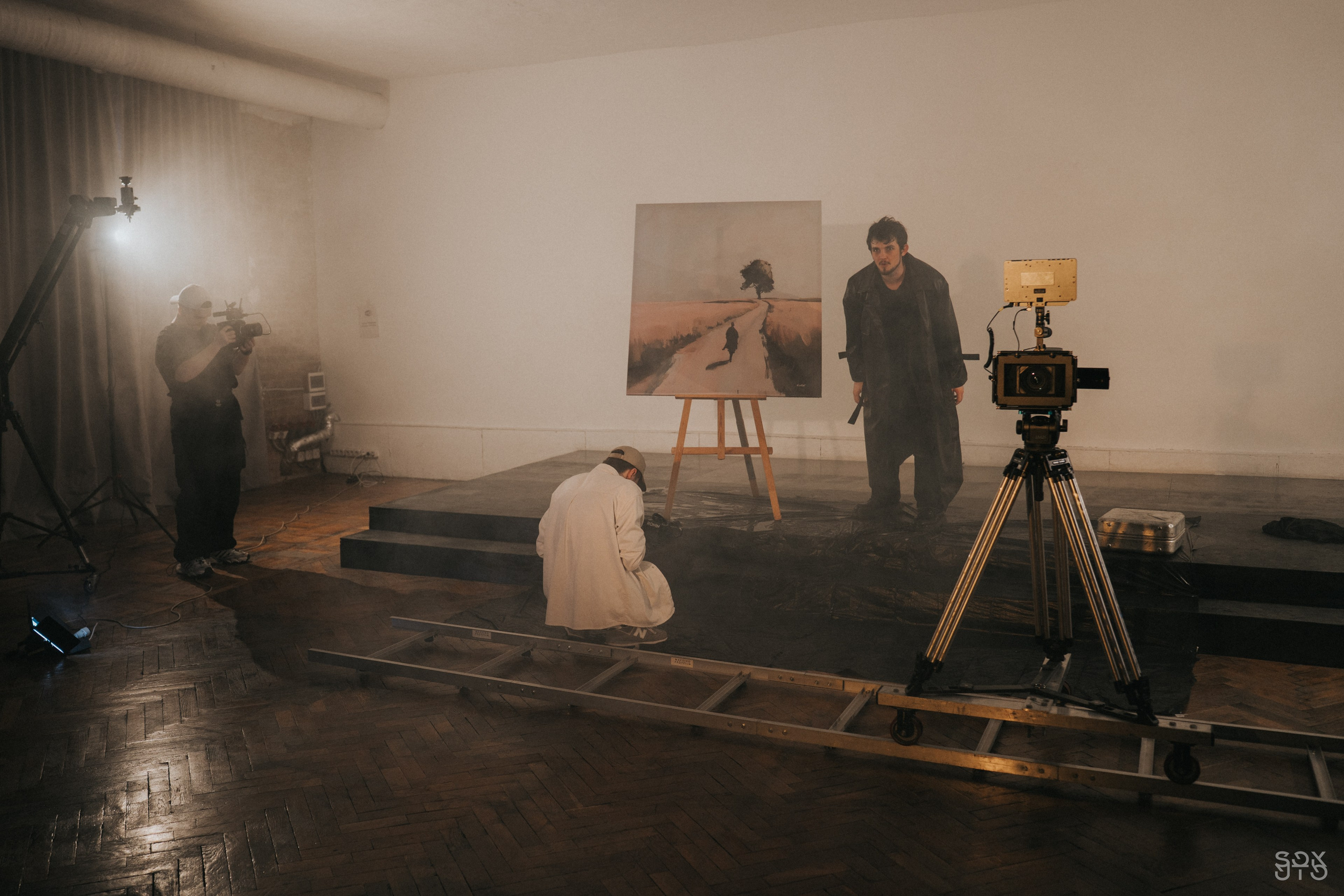 BAKED ROLL x Grad! ent