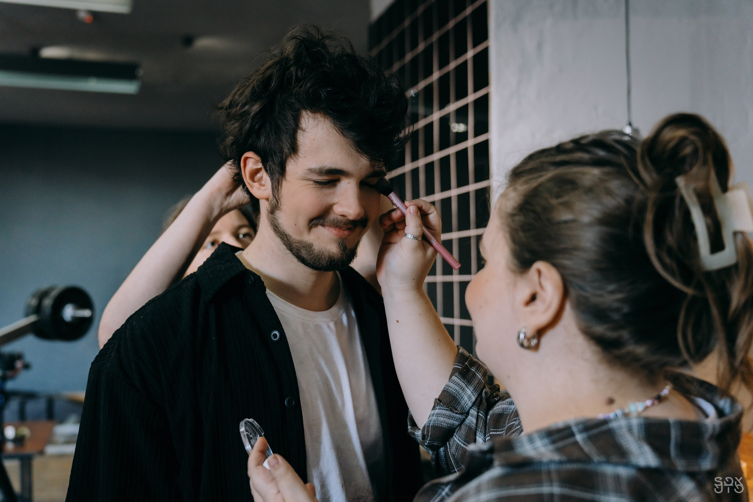 BAKED ROLL x Grad! ent