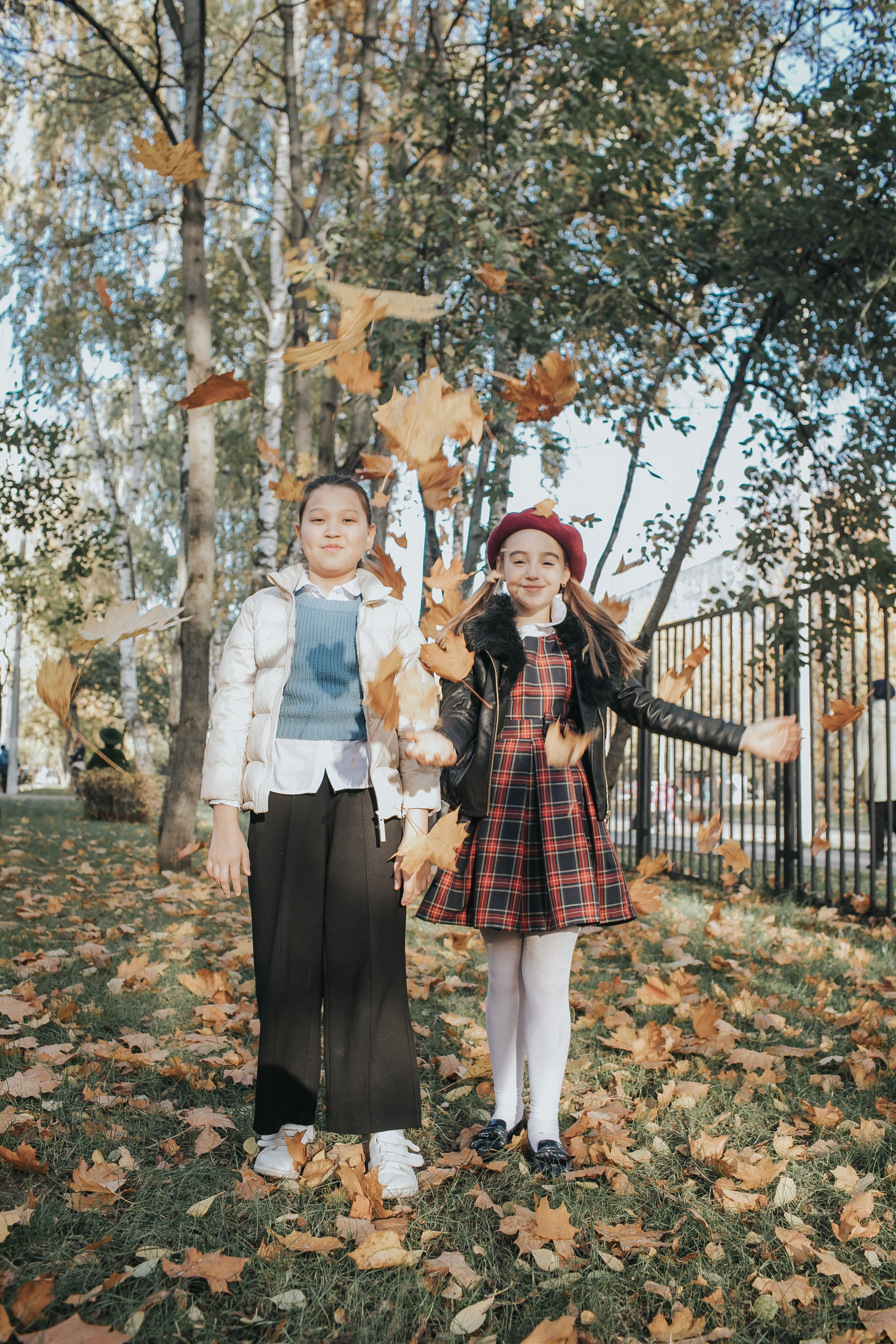 Осенняя съемка 4 класса для Выпускных альбомов. Семейный фотограф в Москве Наталья Чуб, заказать Фотокнигу