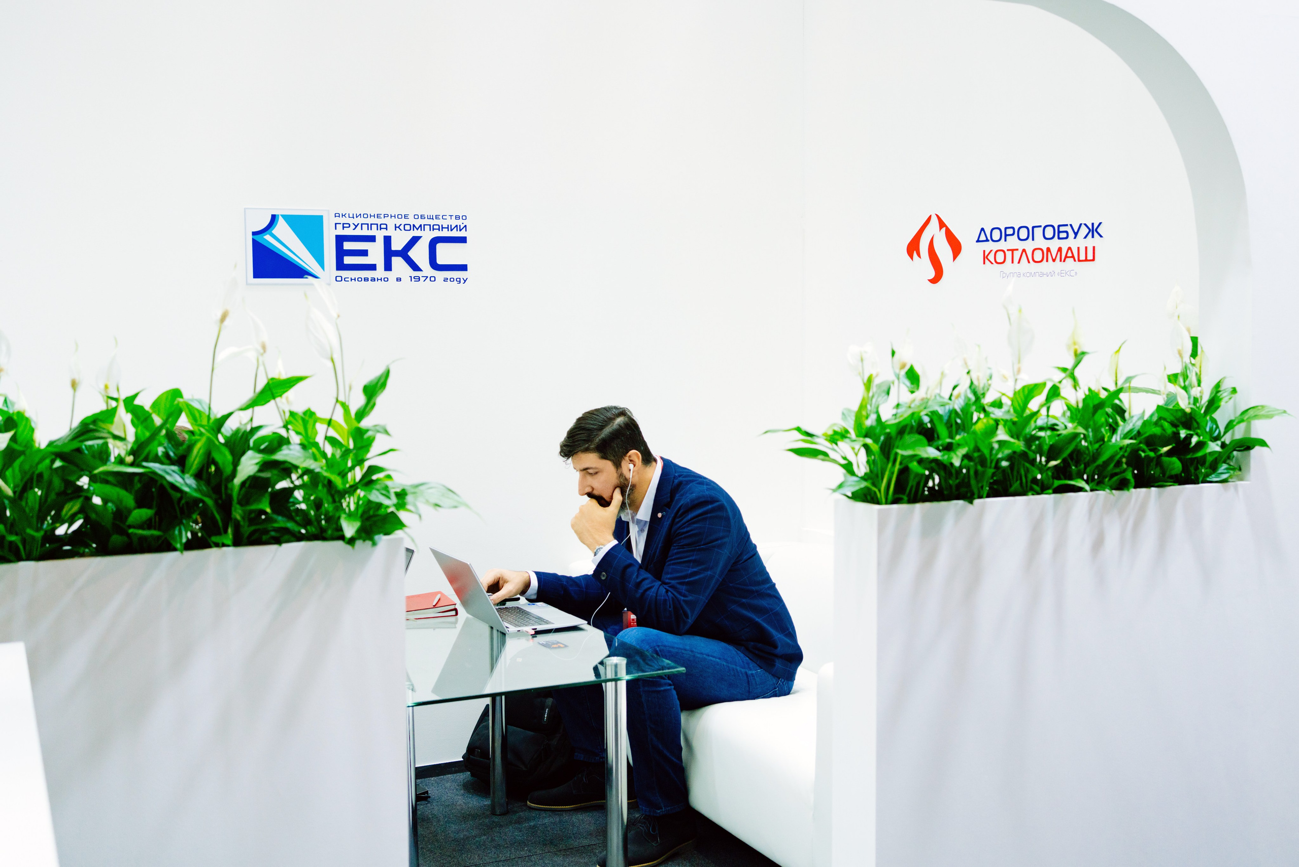 Heat & Electro Machinery Expo (стенд группы компаний ЕКС). Репортажный и портретный фотограф Алексей Полячек