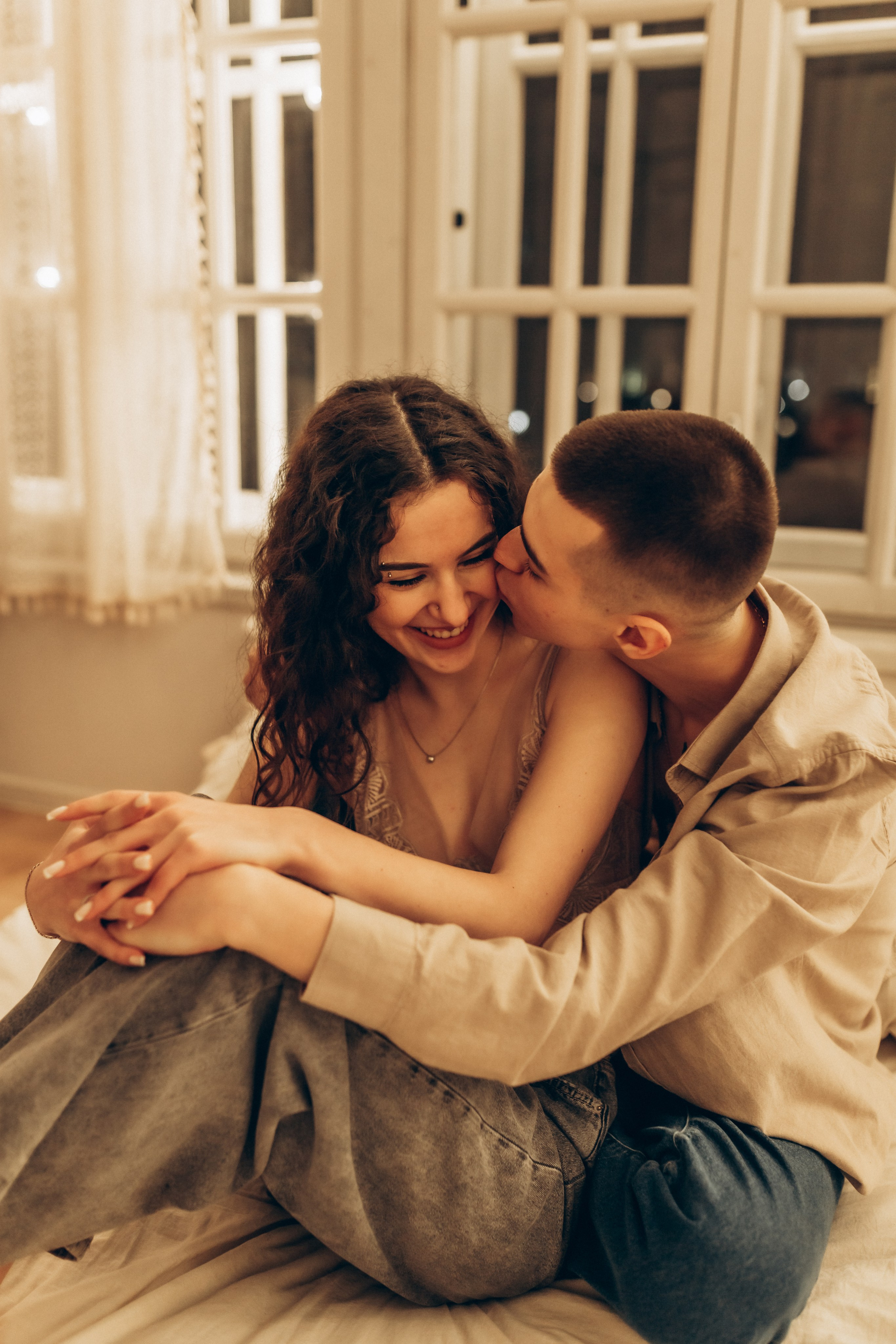 LoveStory Никита и Лиза в студии. Фотограф Санкт-Петербург Князева Елизавета