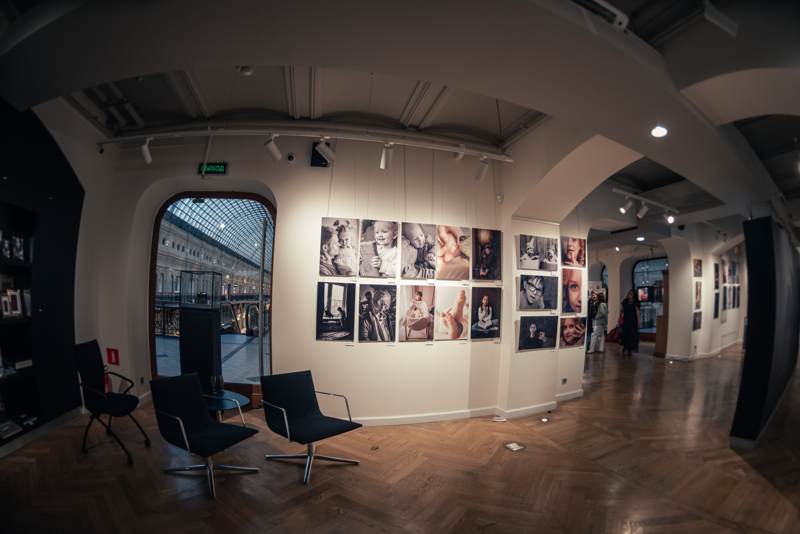 «Предварительная версия будущего» Москва Гум. ARTEXPOPHOTO