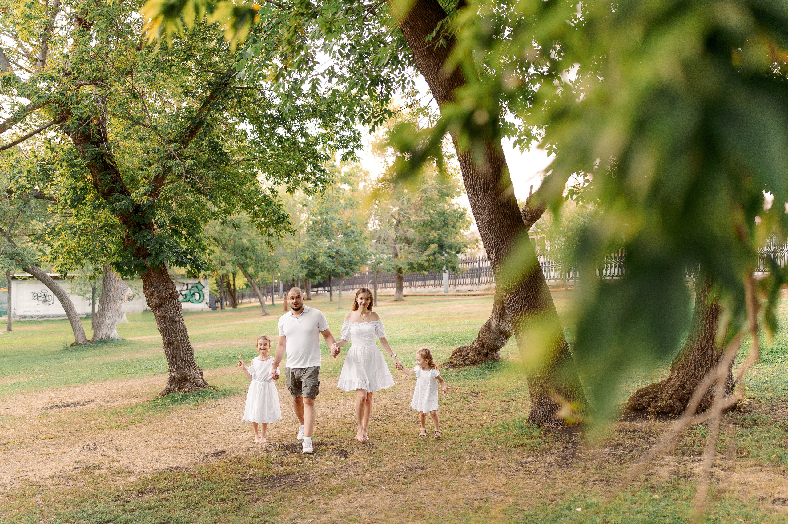…. Свадебный фотограф Евгения Наумовец